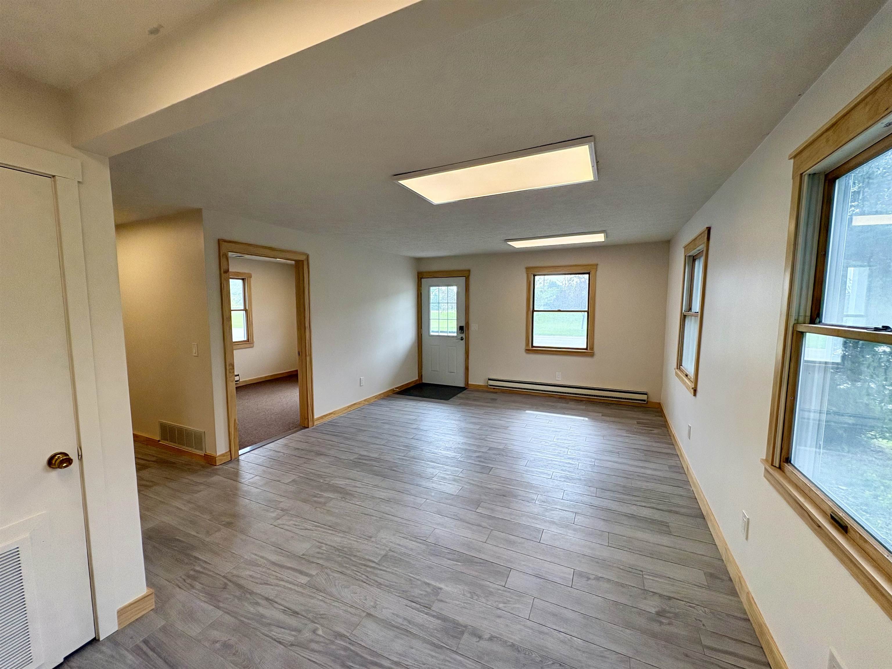 9066 N Bayshore Drive Property Photo 10