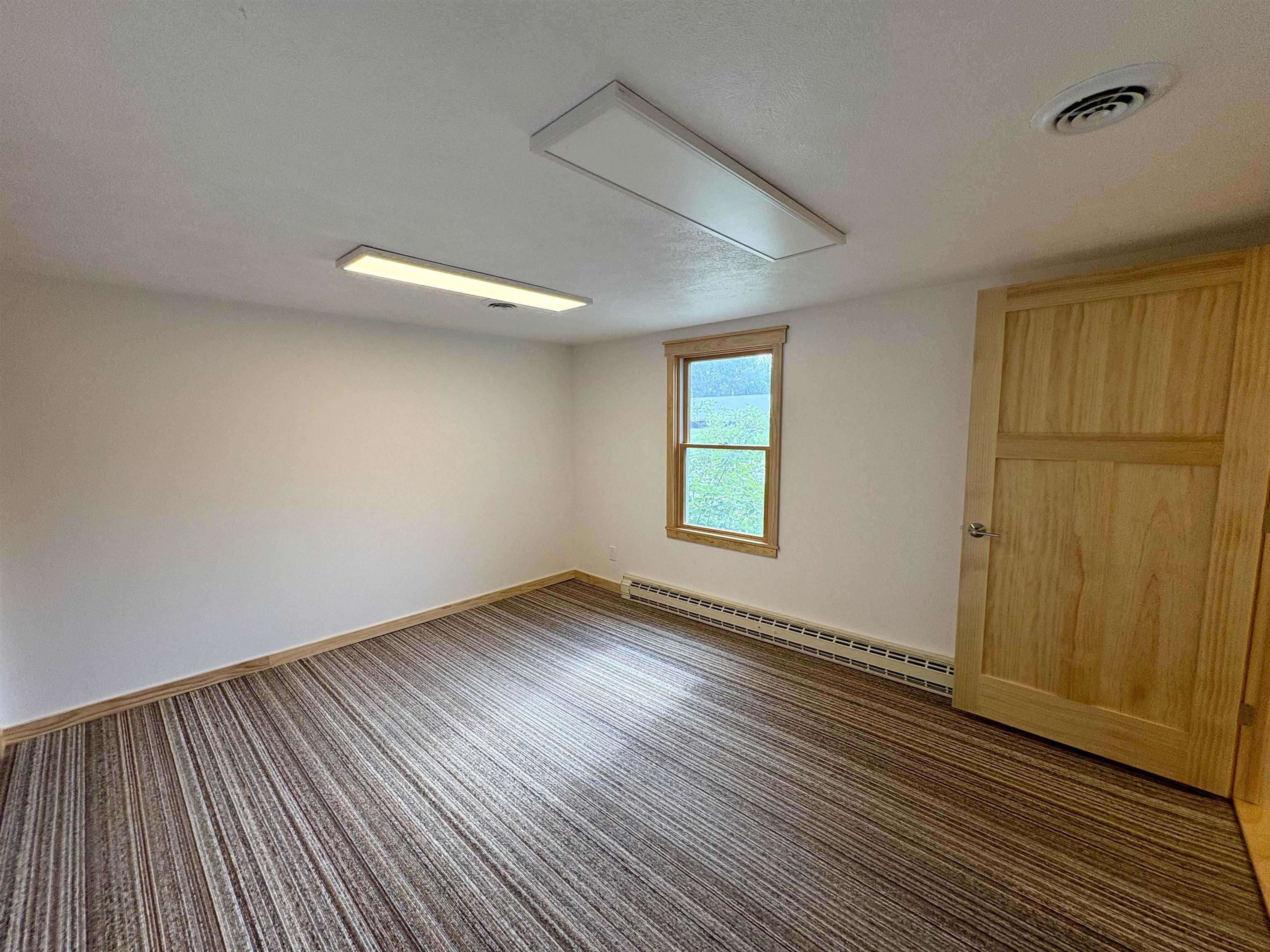 9066 N Bayshore Drive Property Photo 13
