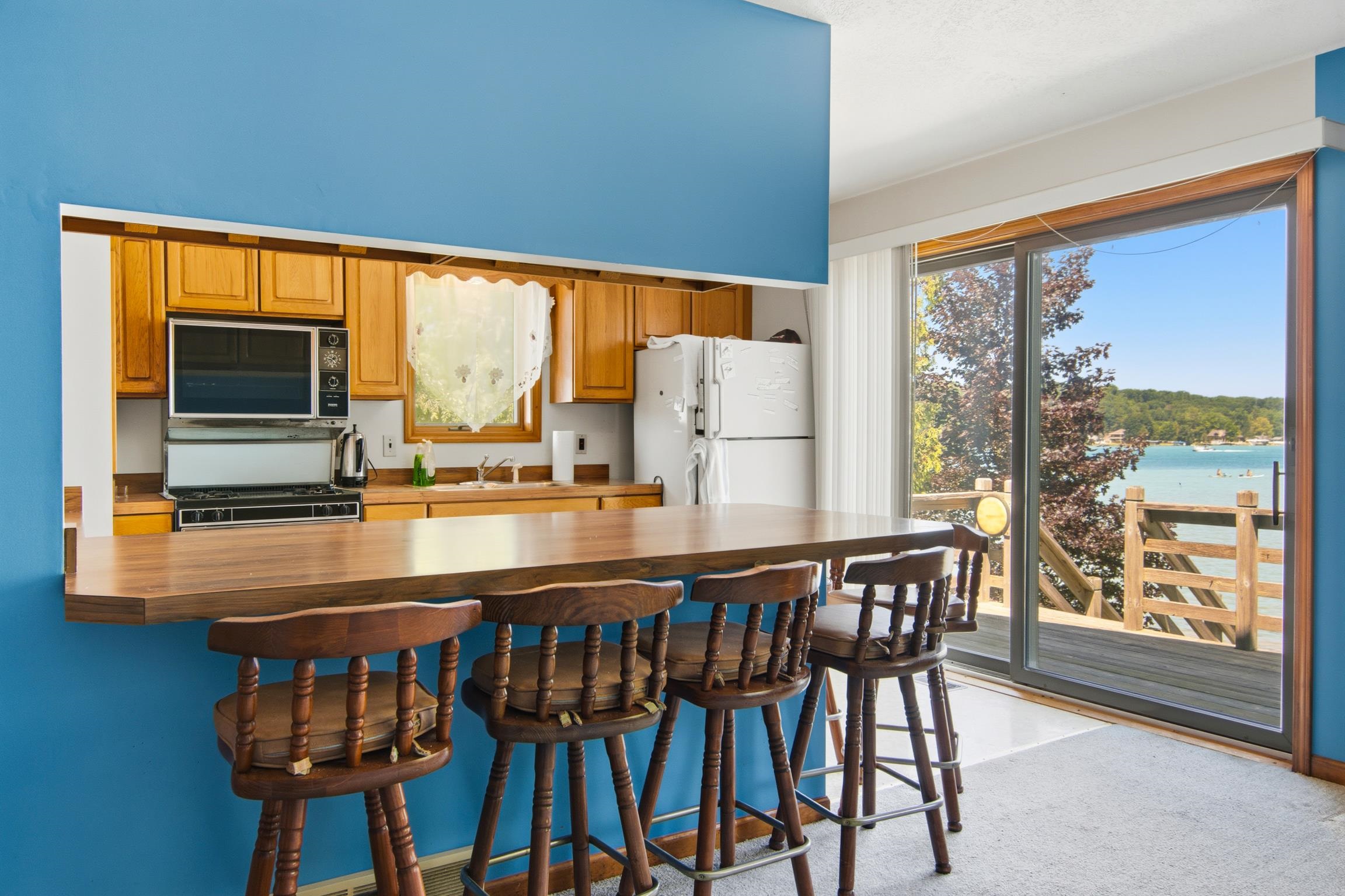 7516 Crystal Beach Road Property Photo 4