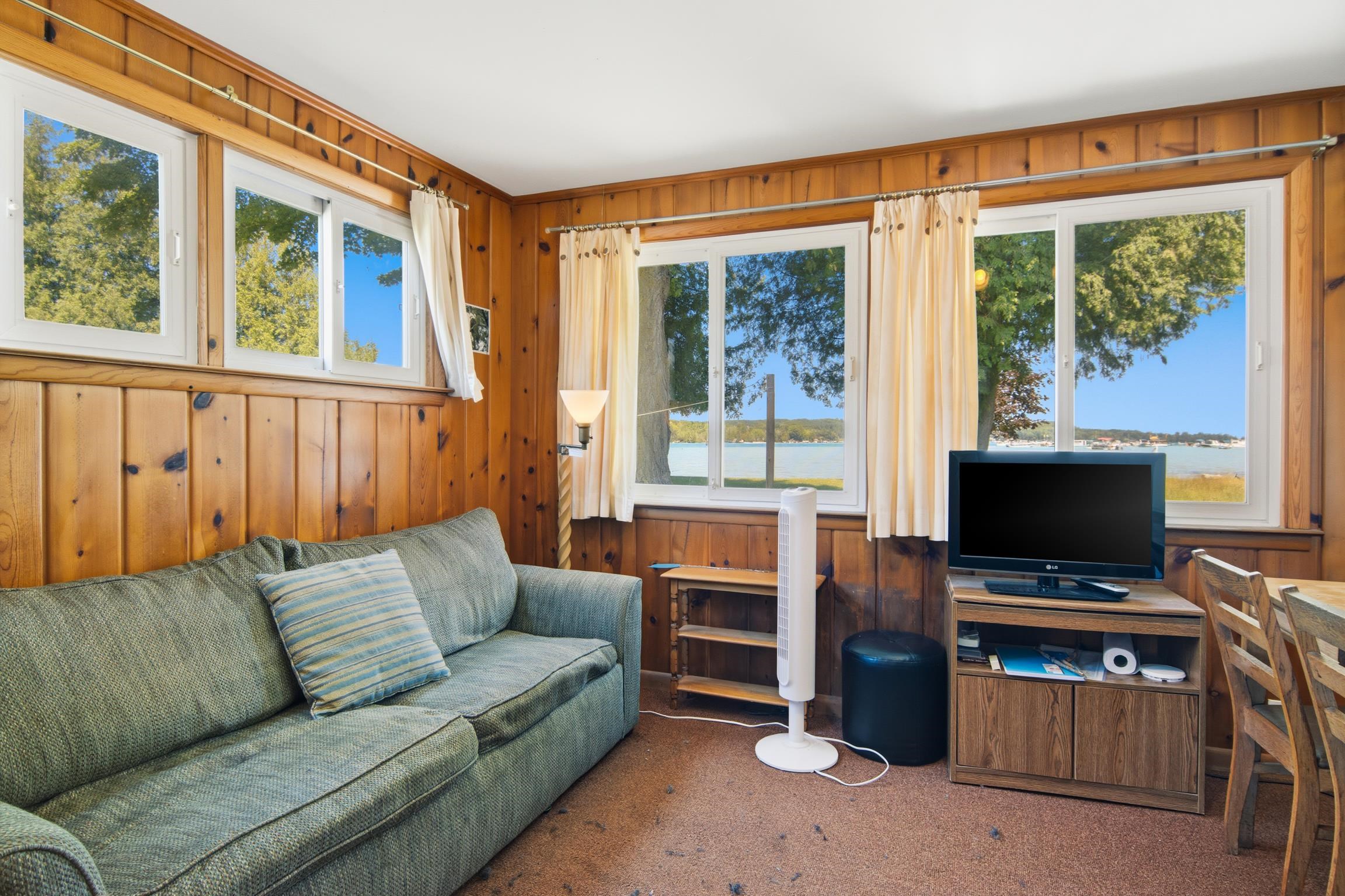 7516 Crystal Beach Road Property Photo 22