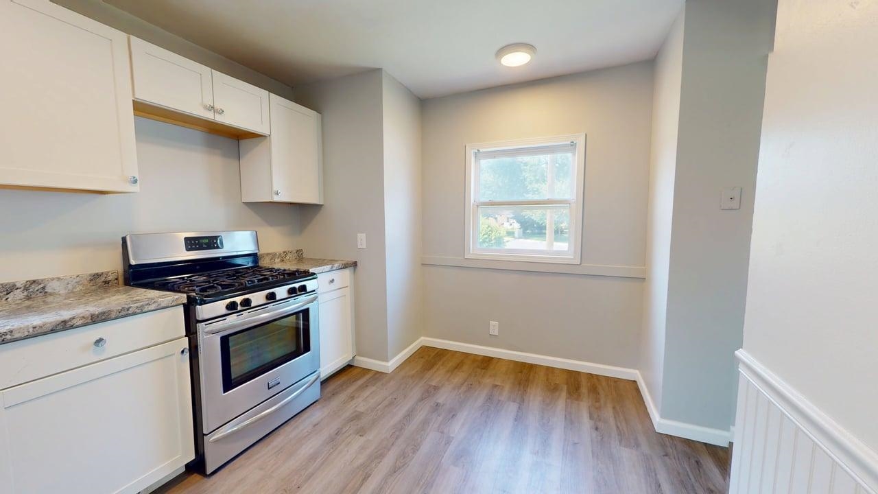 104 Bradley Property Photo 19