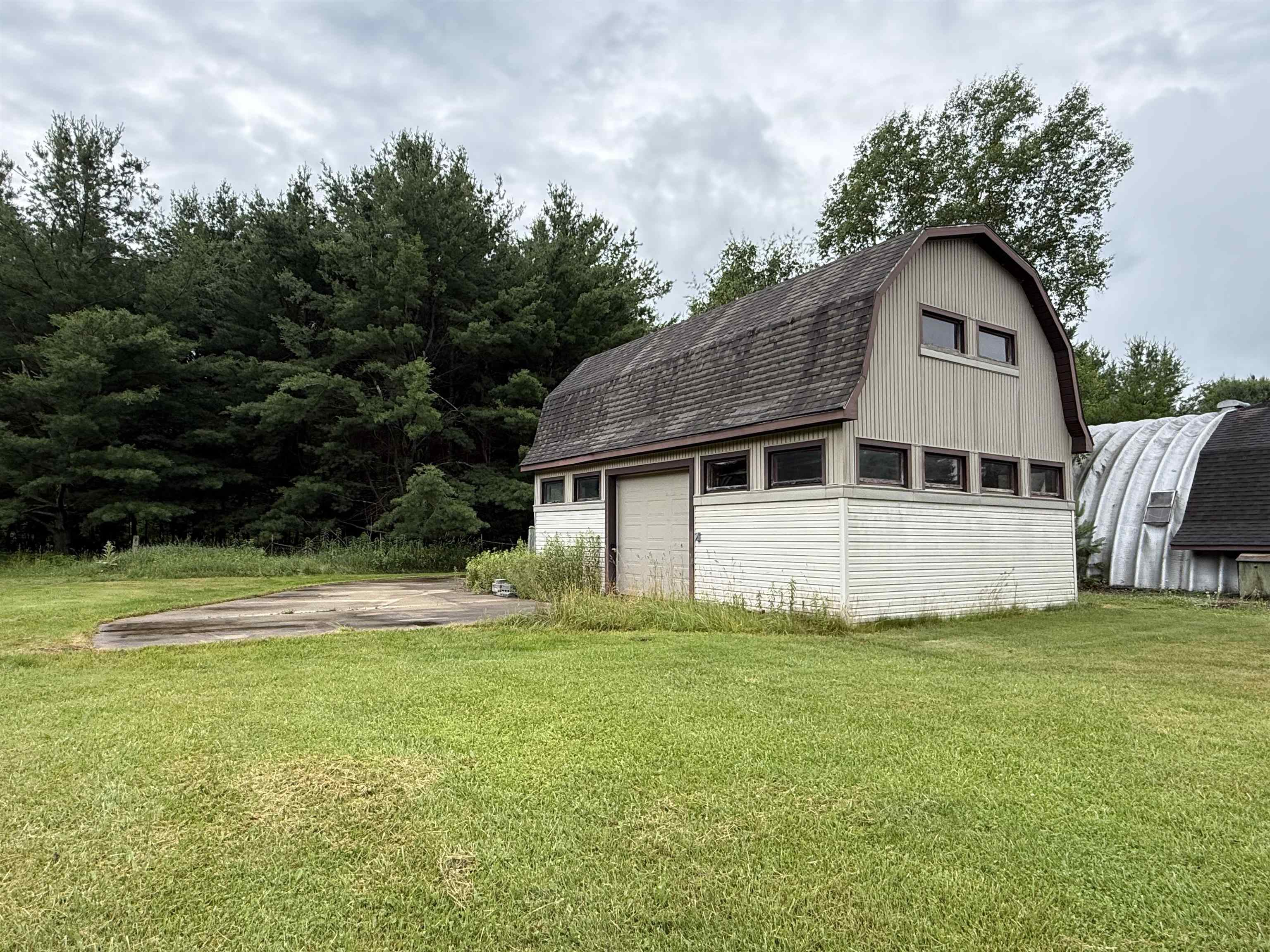4395 Alabaster Road Property Photo 1