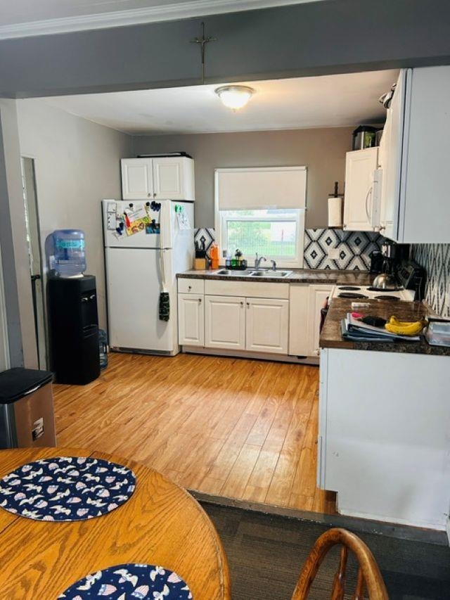 535 N Midland Street Property Photo 13