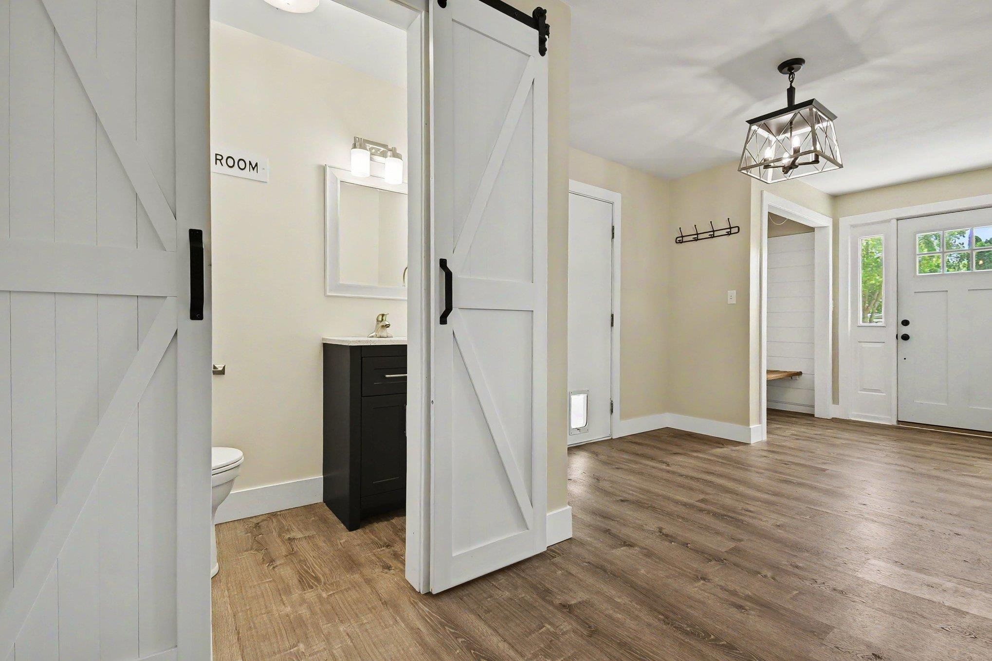 8197 S Federal Road Property Photo 11