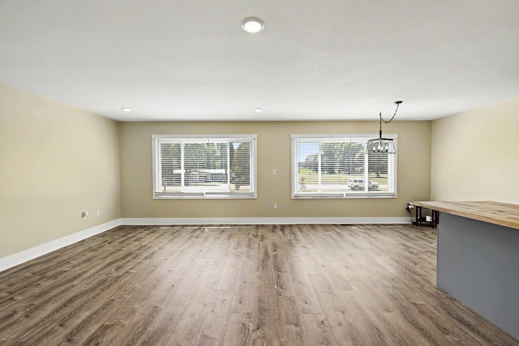 8197 S Federal Road Property Photo 14
