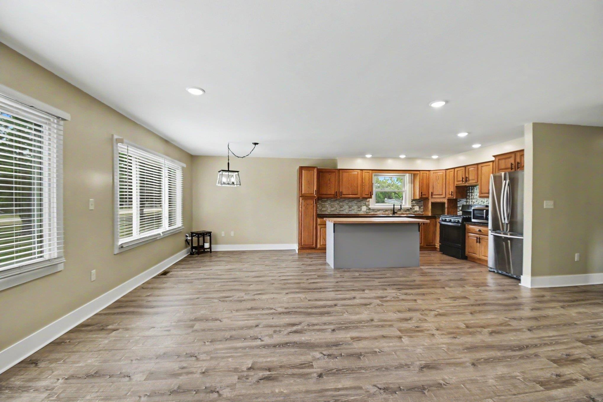 8197 S Federal Road Property Photo 15