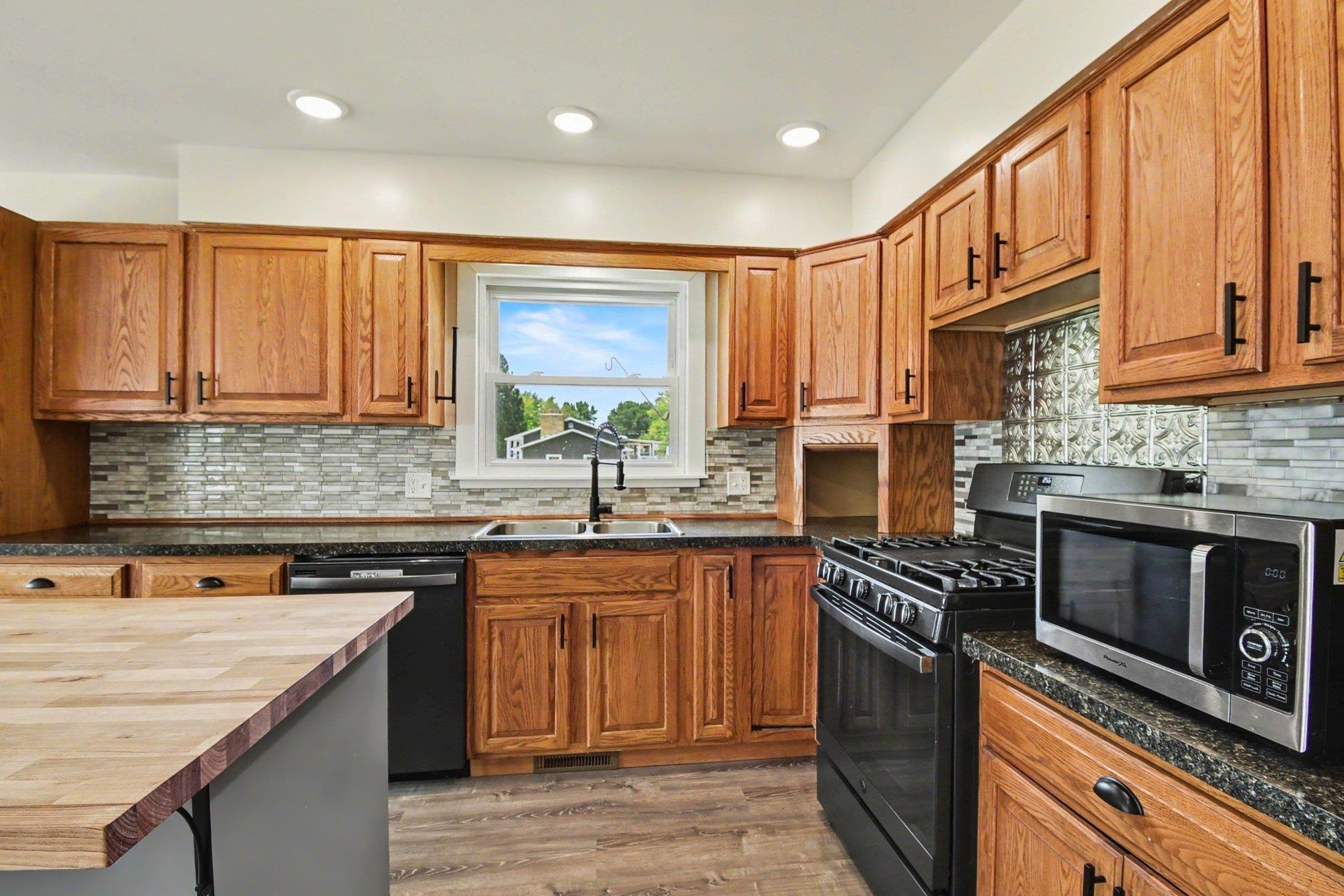 8197 S Federal Road Property Photo 16