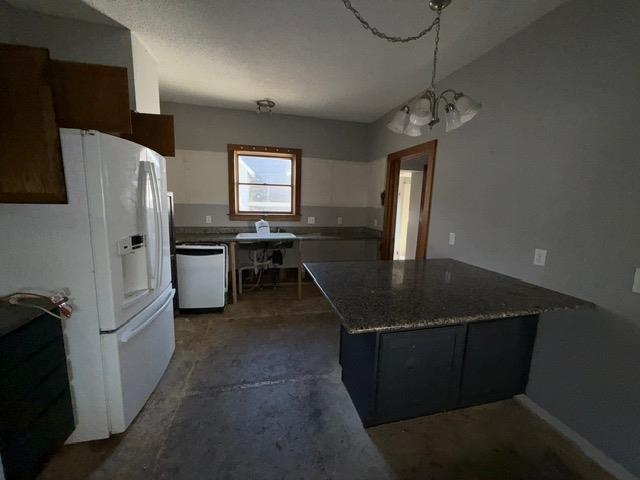 319 E Nelson Street Property Photo 4
