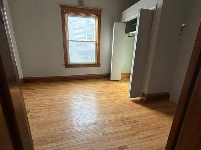 319 E Nelson Street Property Photo 10
