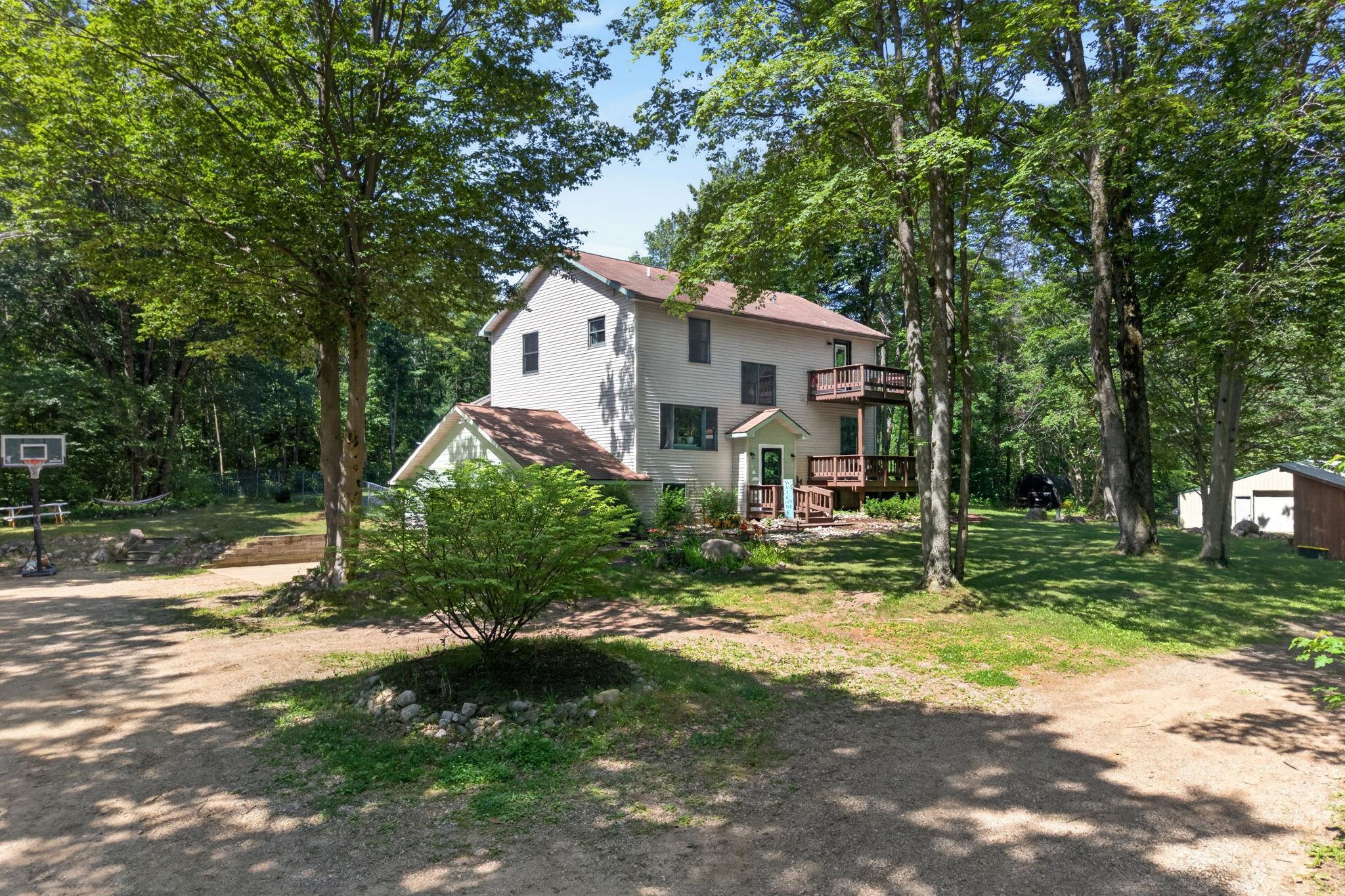 5358 S Seeley Road Property Photo 1