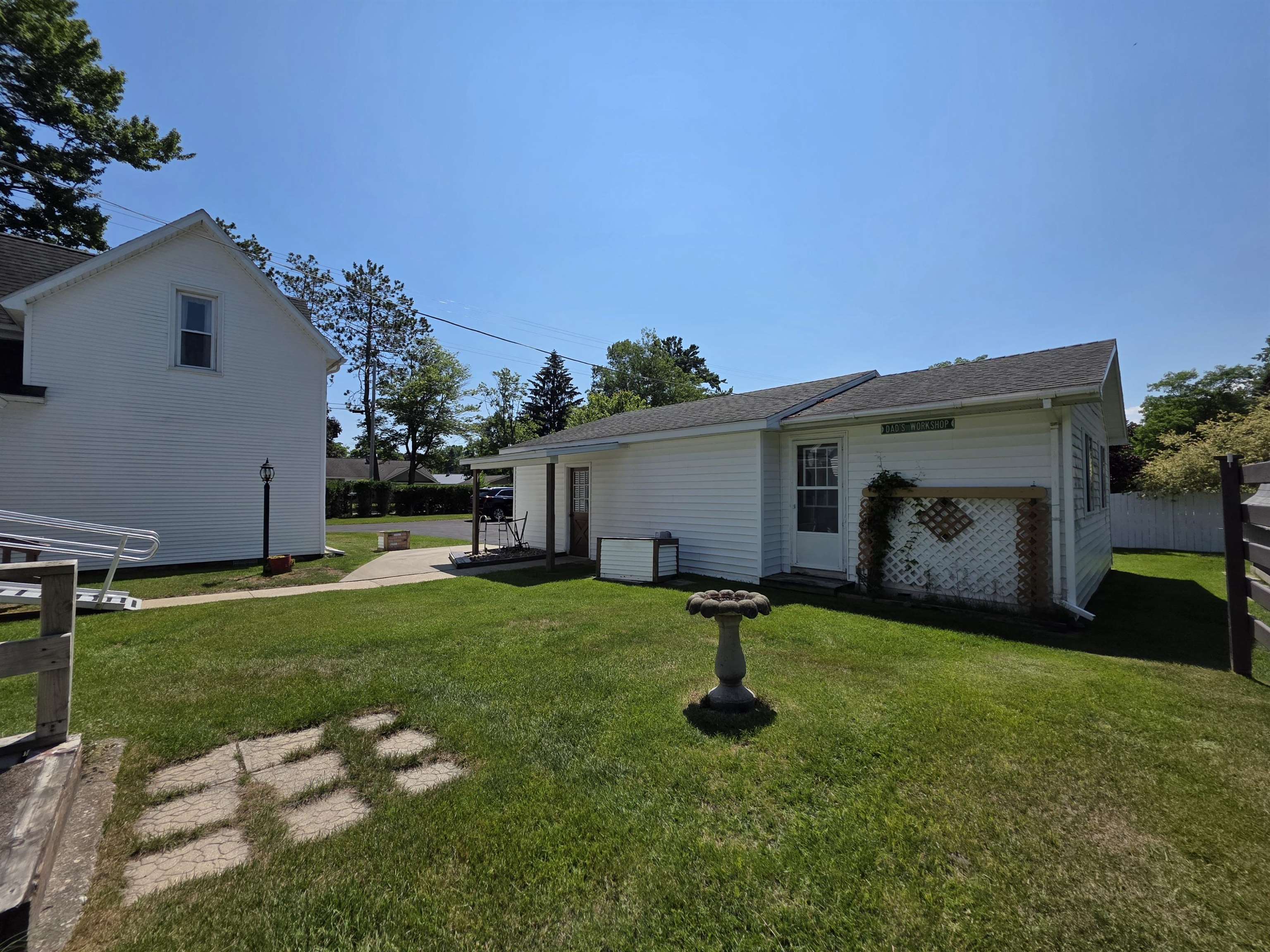 702 W Washington Property Photo 65