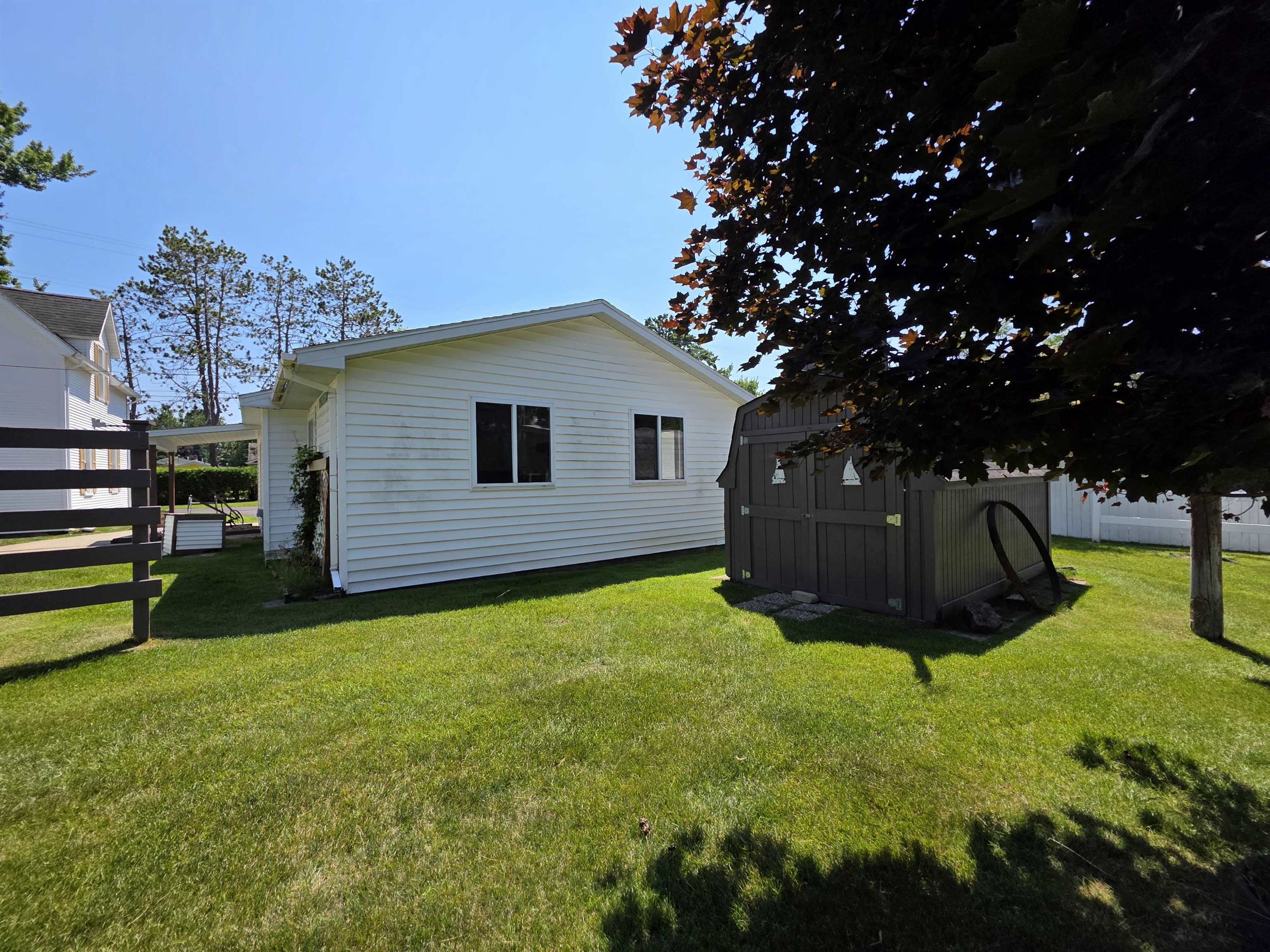 702 W Washington Property Photo 66