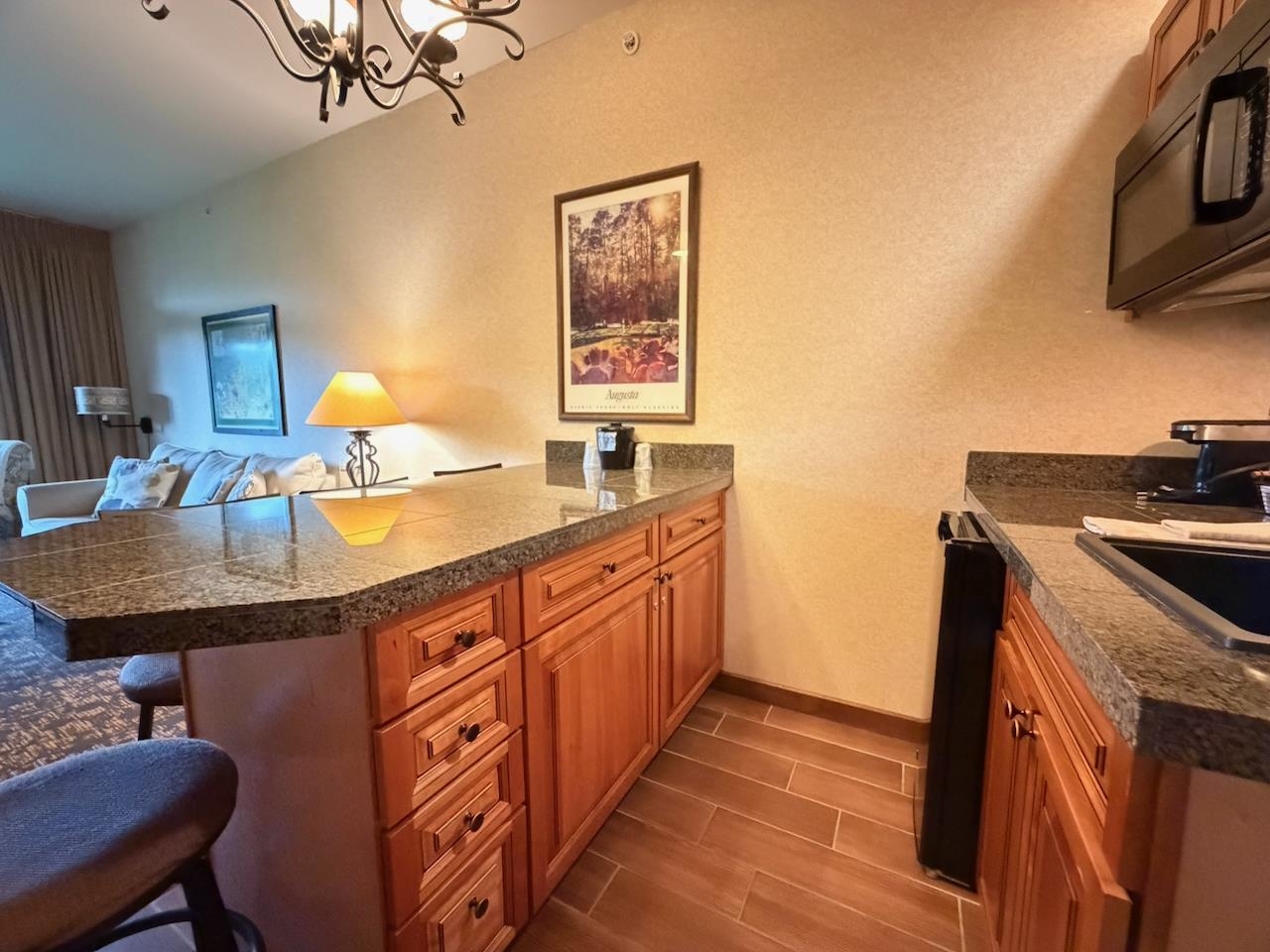 2400 Troon South Property Photo 4