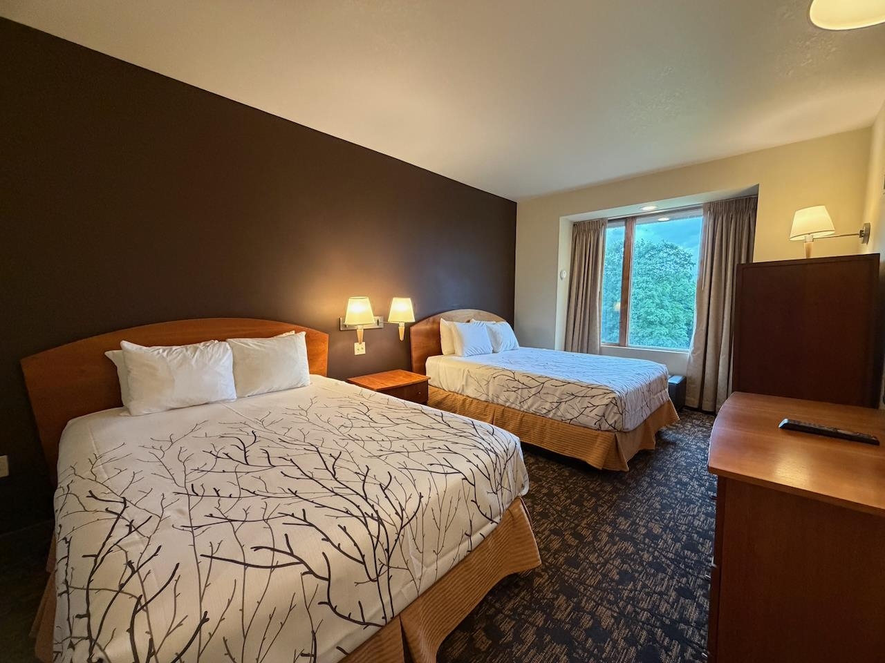 2400 Troon South Property Photo 16