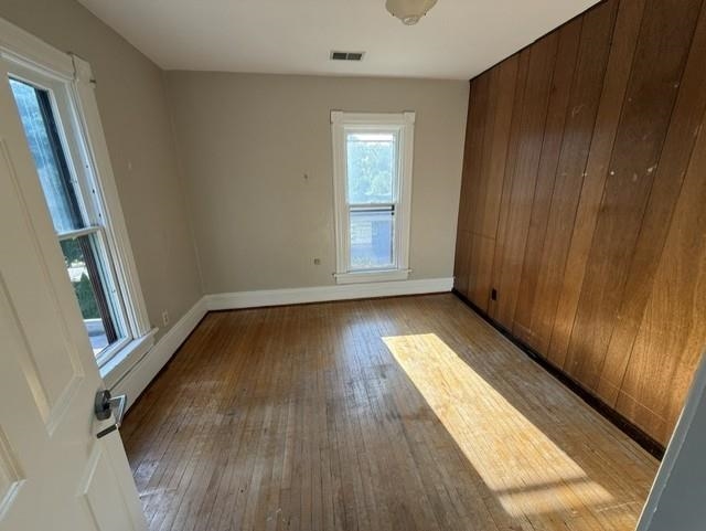 424 Center Street Property Photo 17