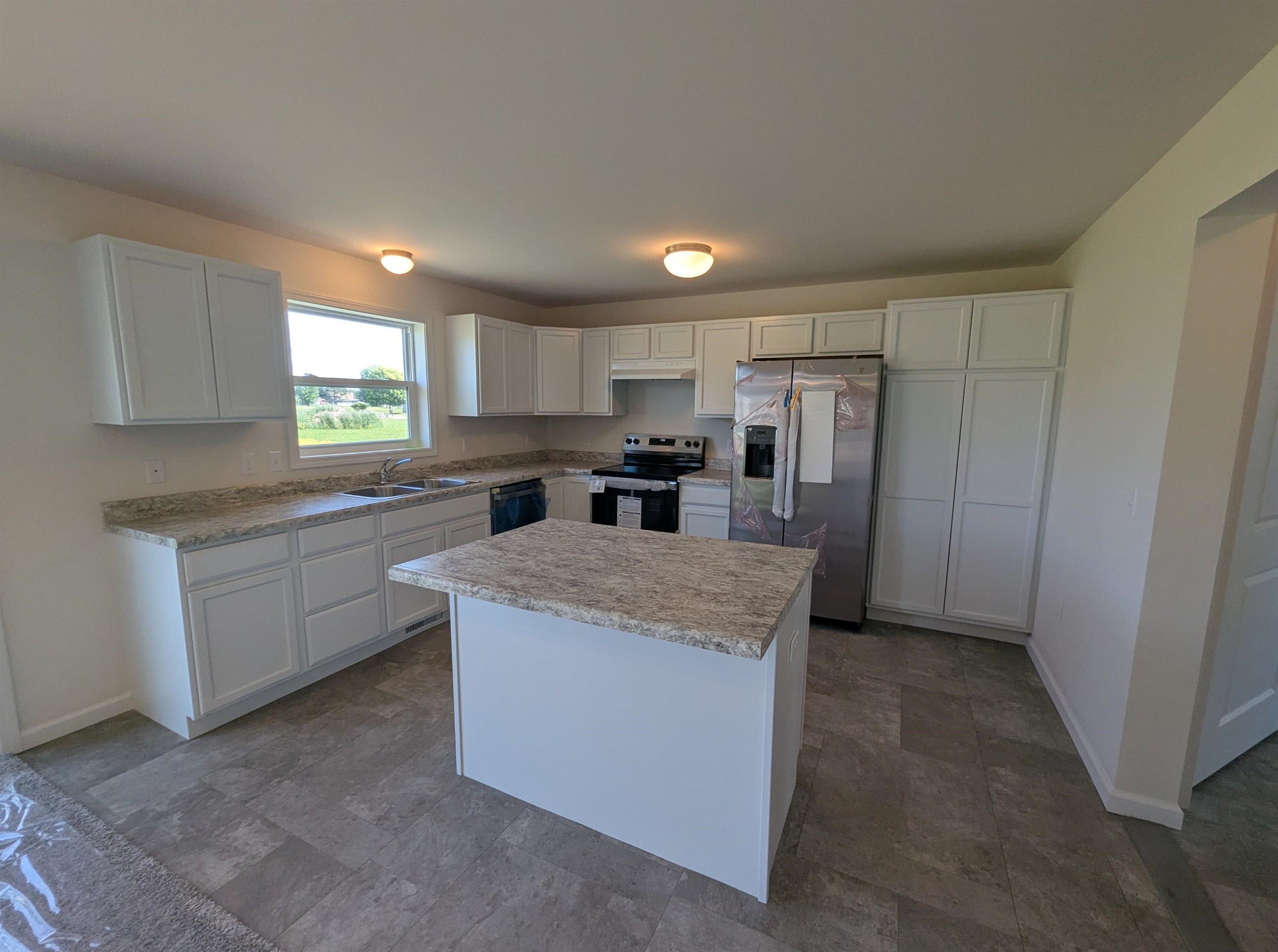 263 Stern Drive Property Photo 11
