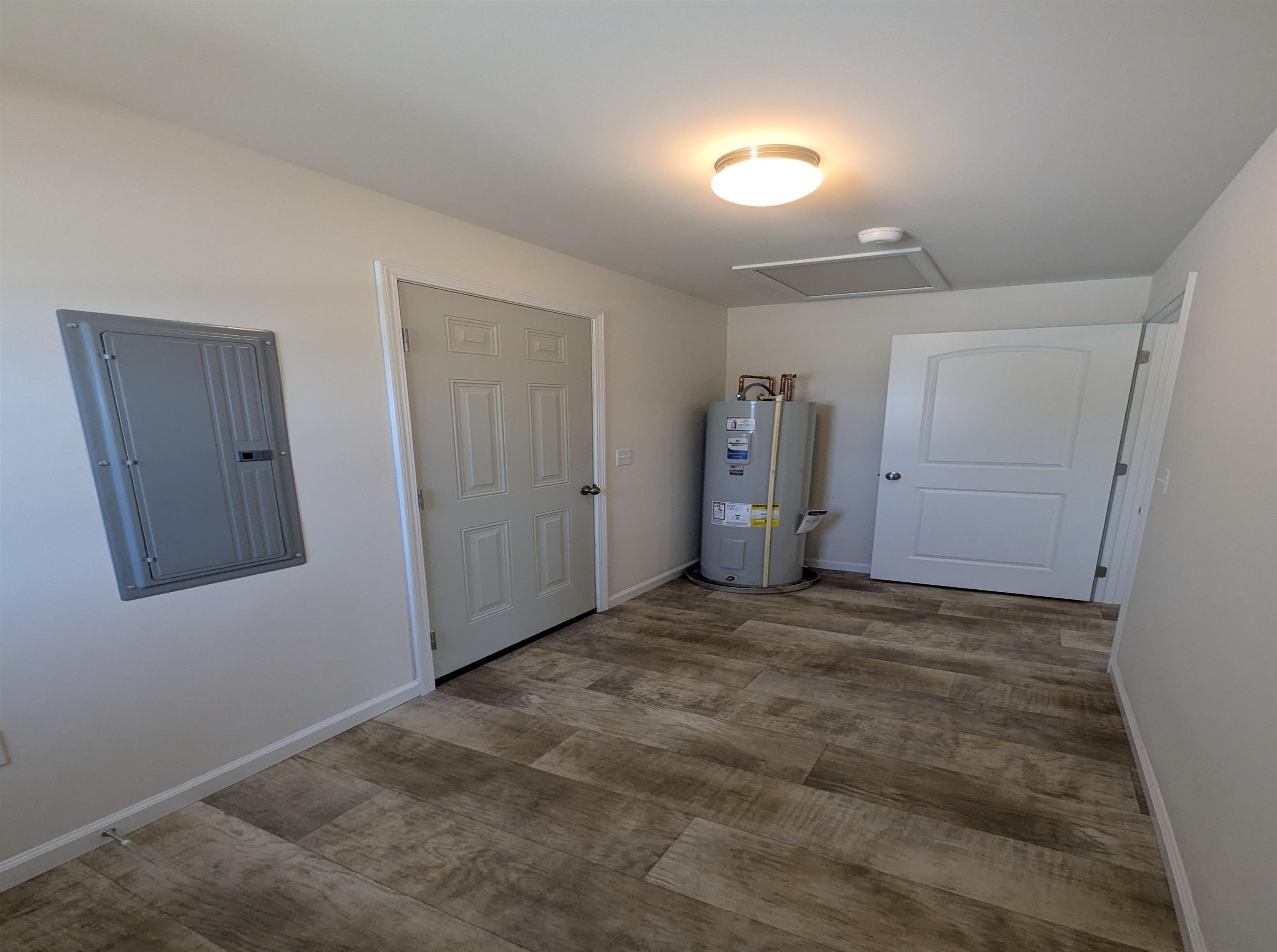 257 Stern Drive Property Photo 9