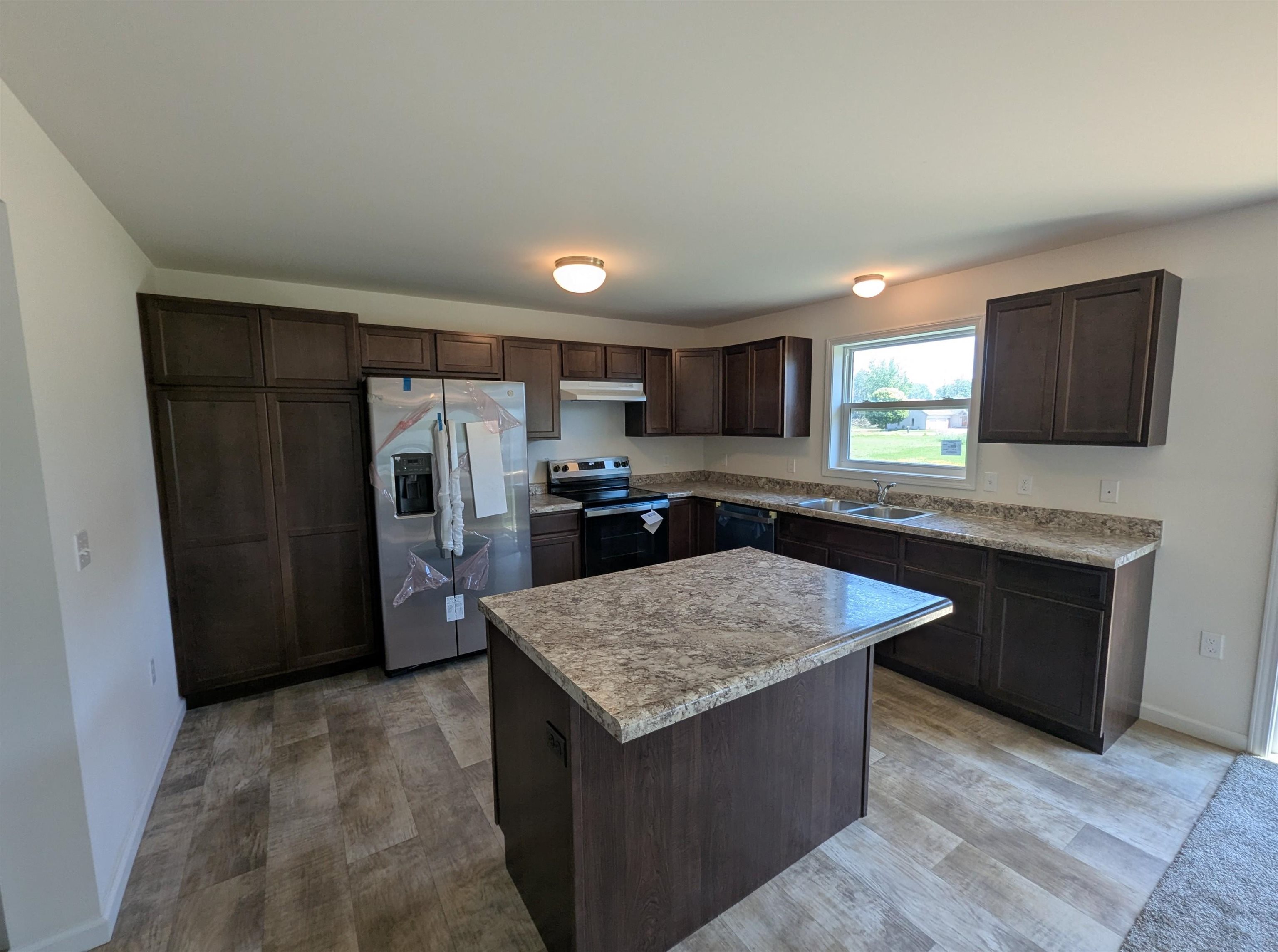 257 Stern Drive Property Photo 15