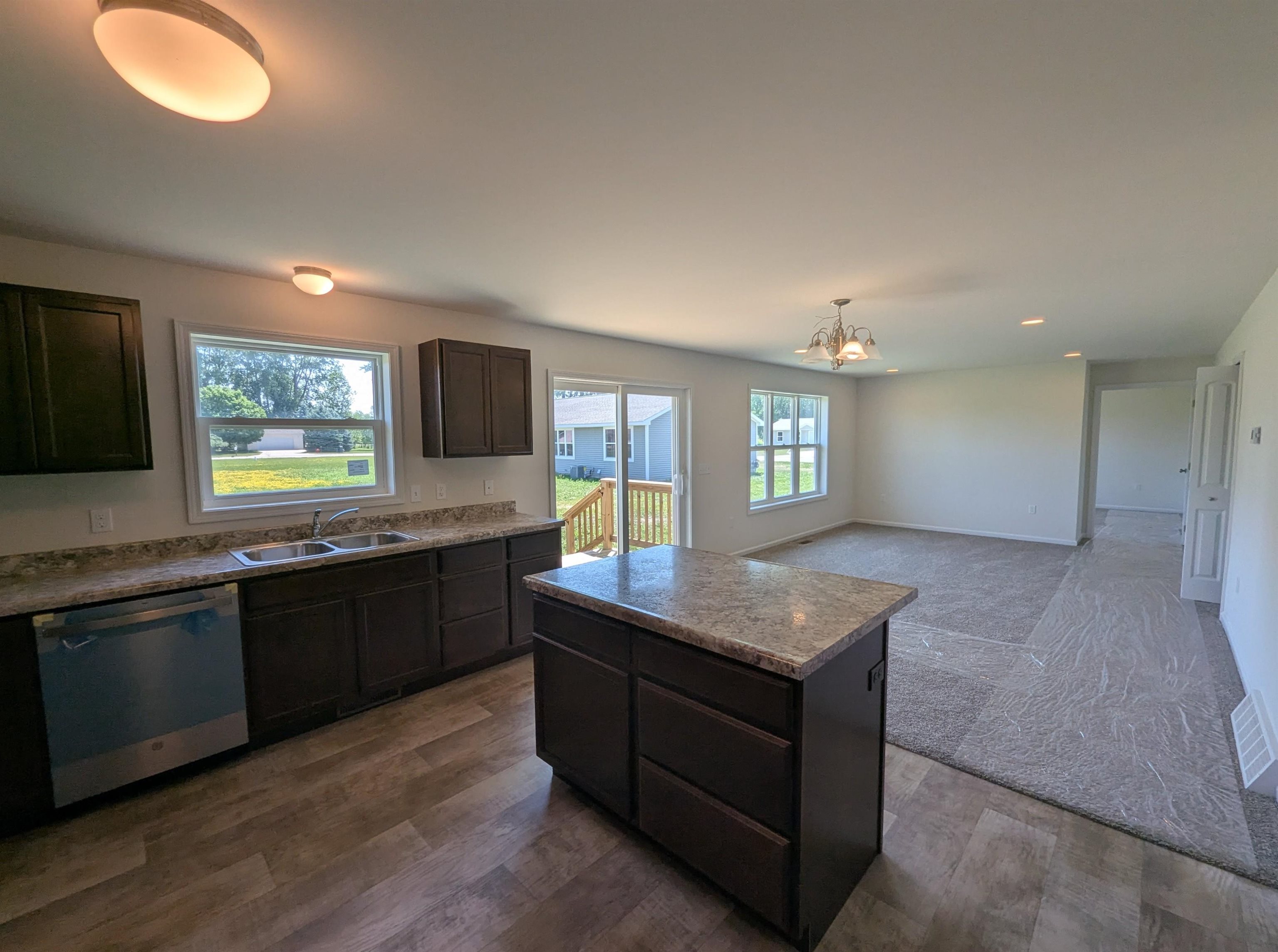 257 Stern Drive Property Photo 18