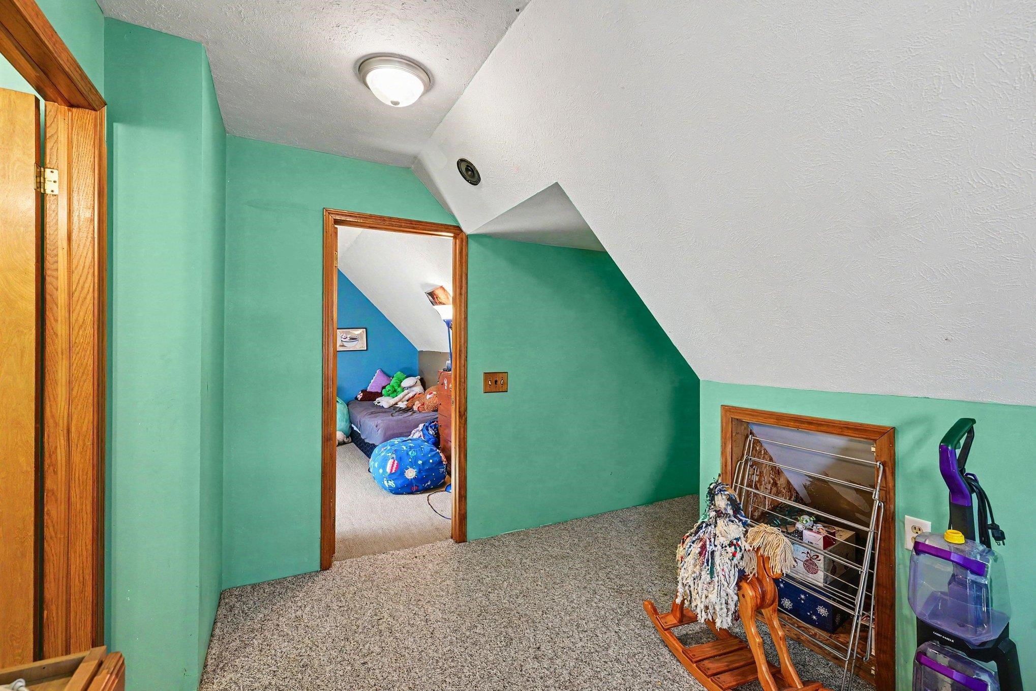 509 Gitchegumee Drive Property Photo 11