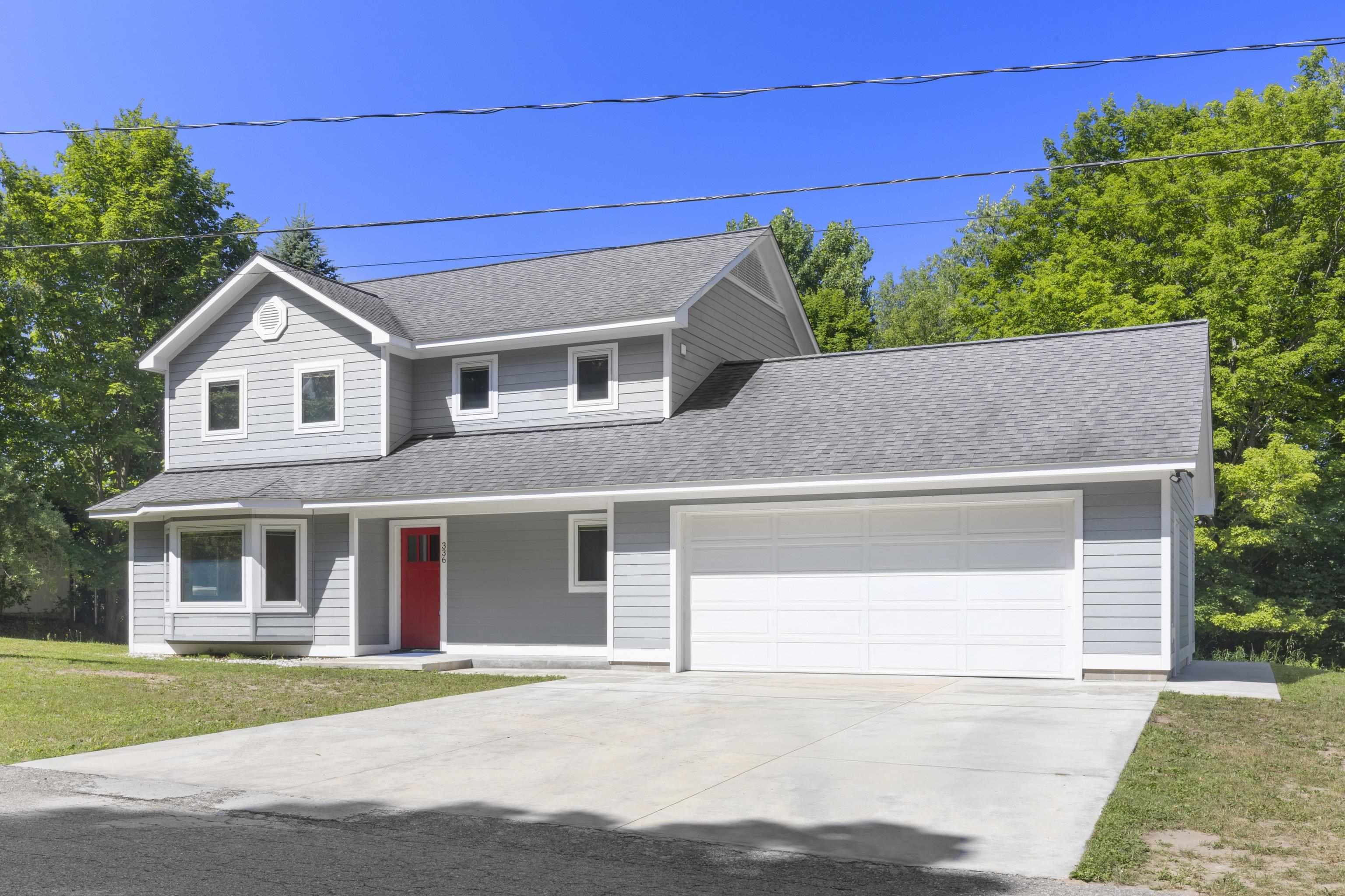 336 Bridge Street Property Photo 1