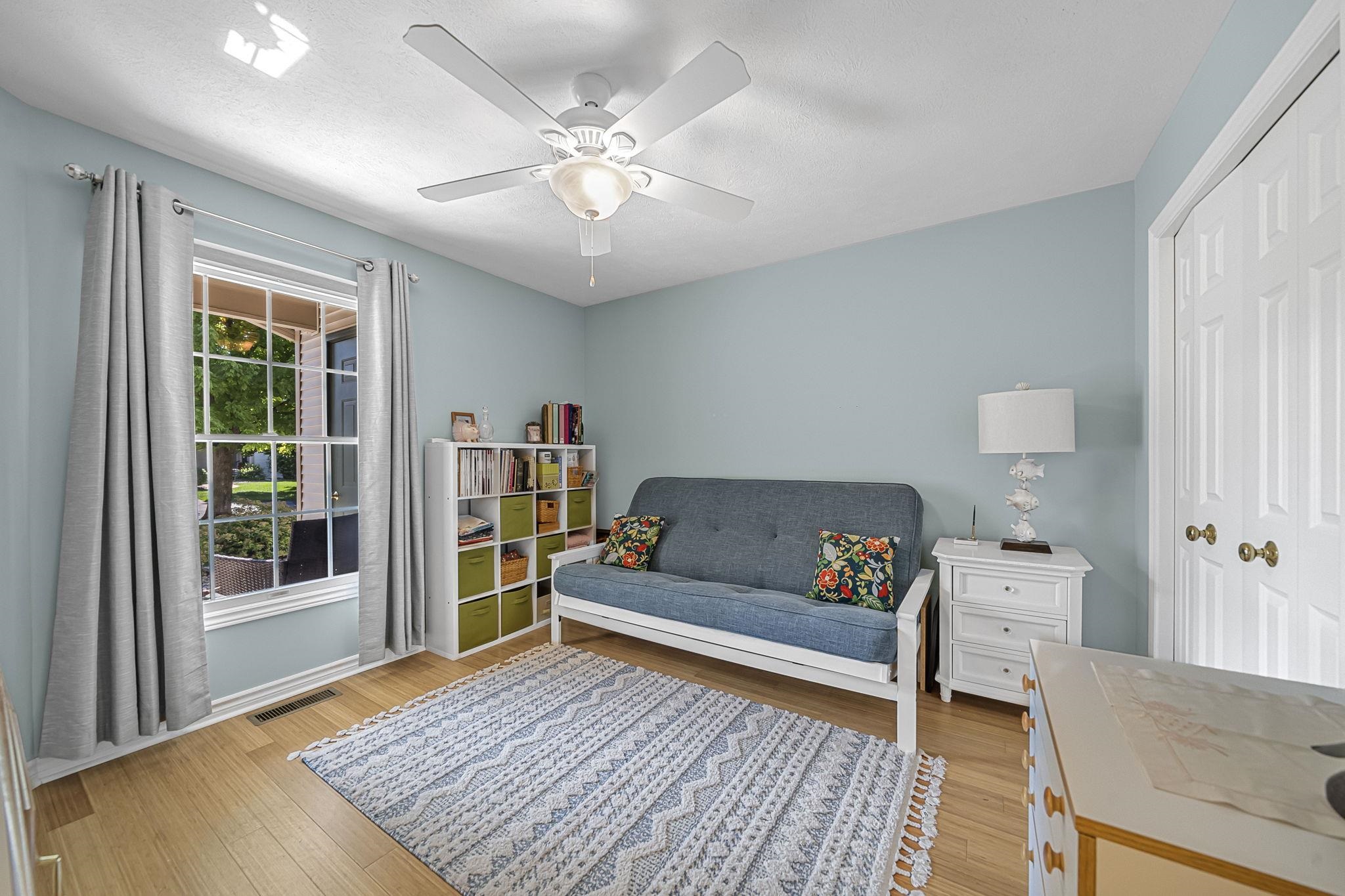 608 Meadowview Lane Property Photo 15