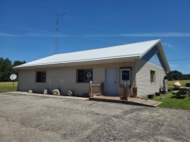 5827 S M-76 Property Photo 1