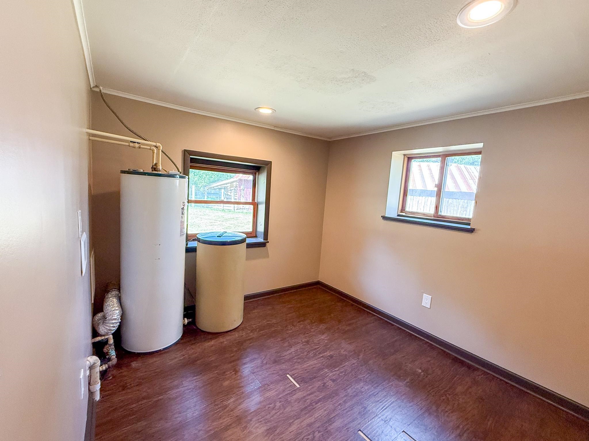 9230 Monroe Road Property Photo 8