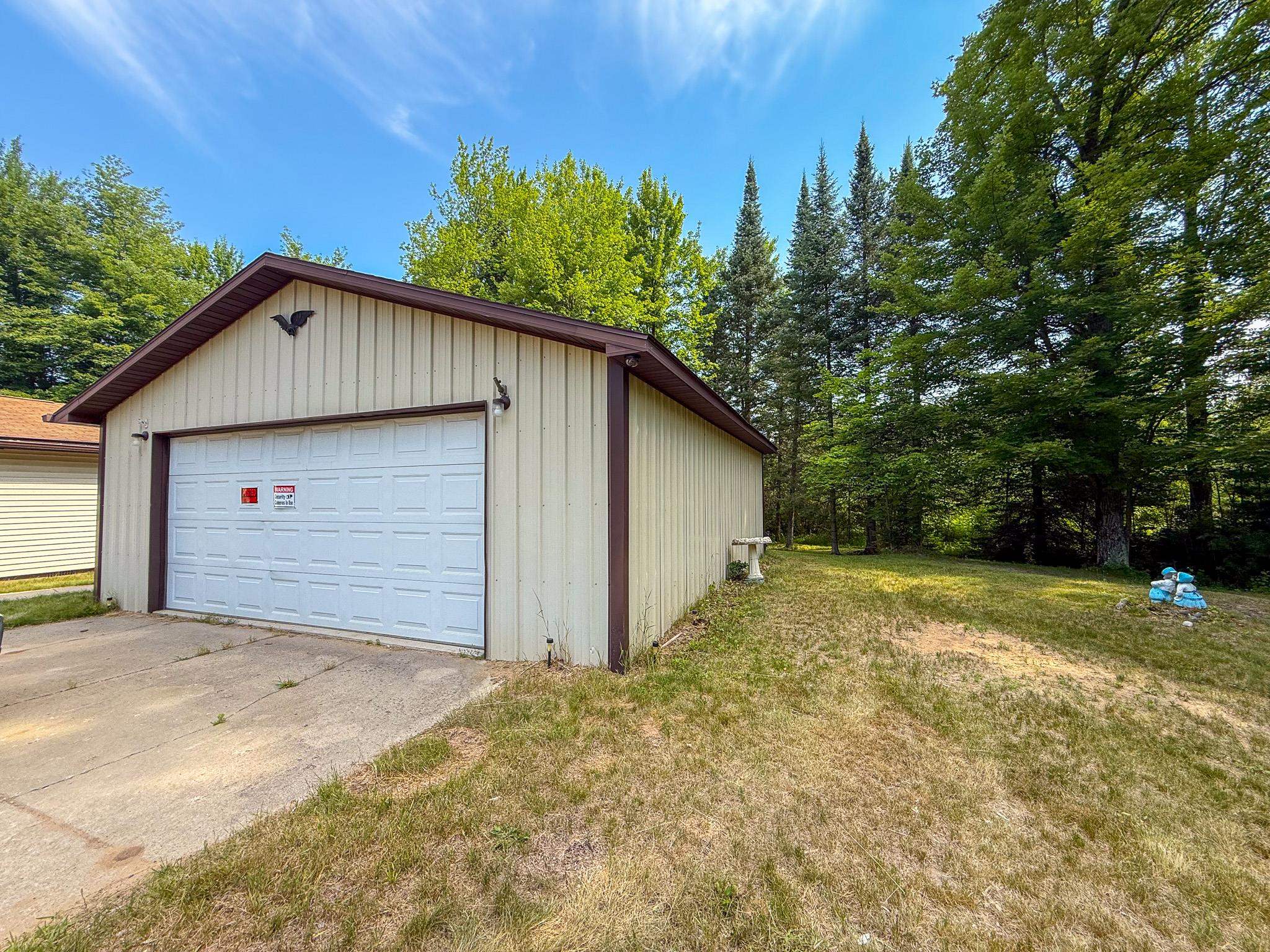 9230 Monroe Road Property Photo 17