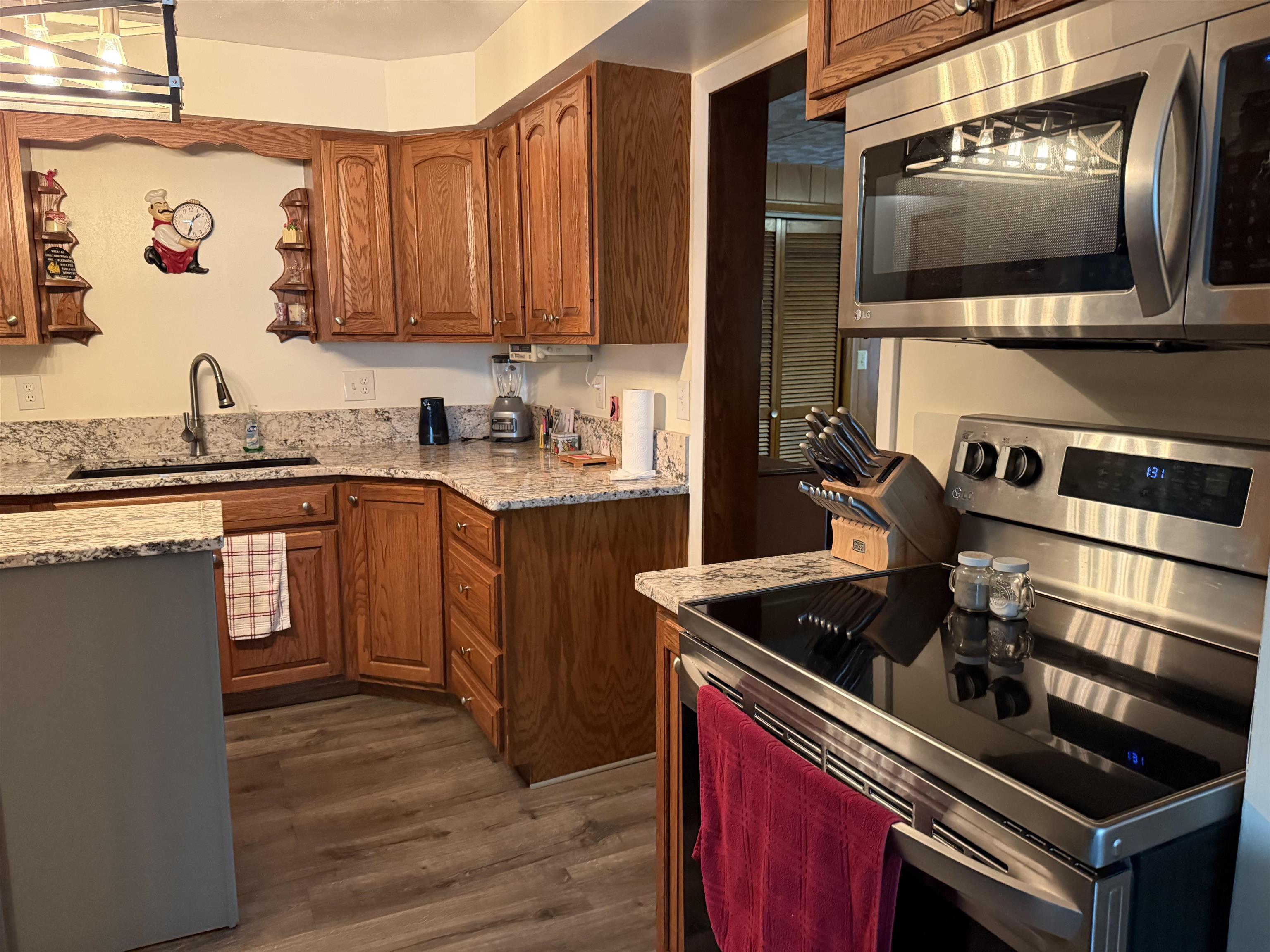 410 14th Street Property Photo 5