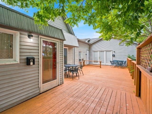 143 S Benzie Boulevard Property Photo 5