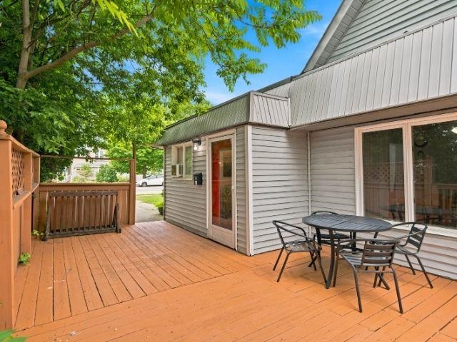 143 S Benzie Boulevard Property Photo 32