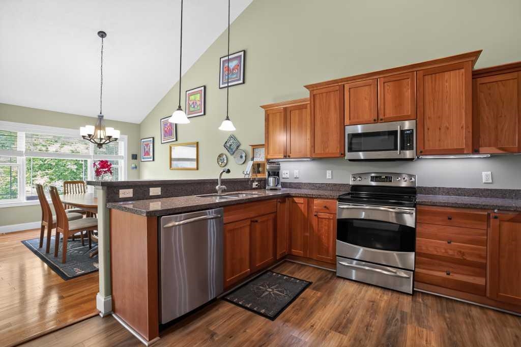 4865 Black Bear Drive Property Photo 12