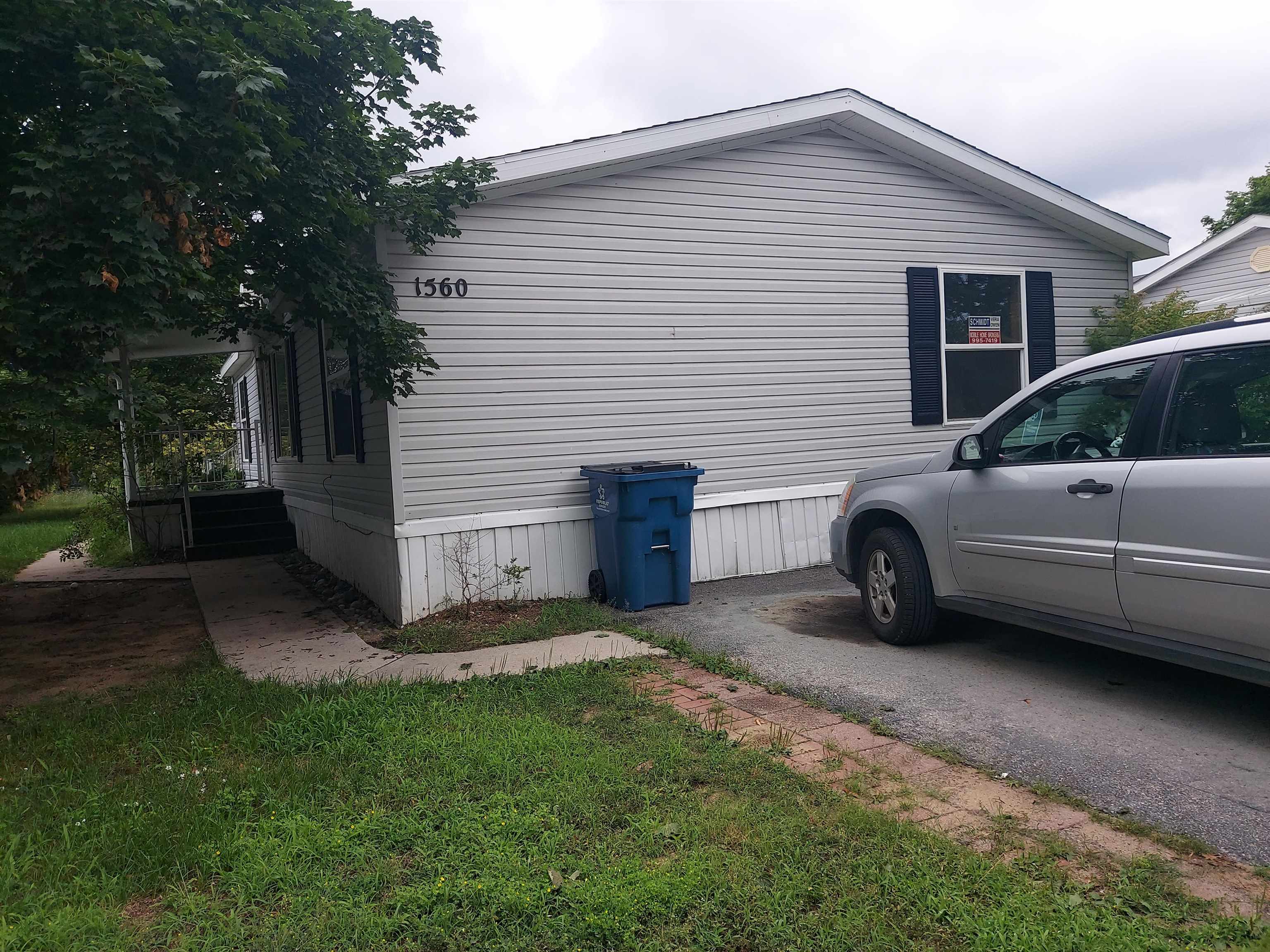 1560 Pauls Place Property Photo 1