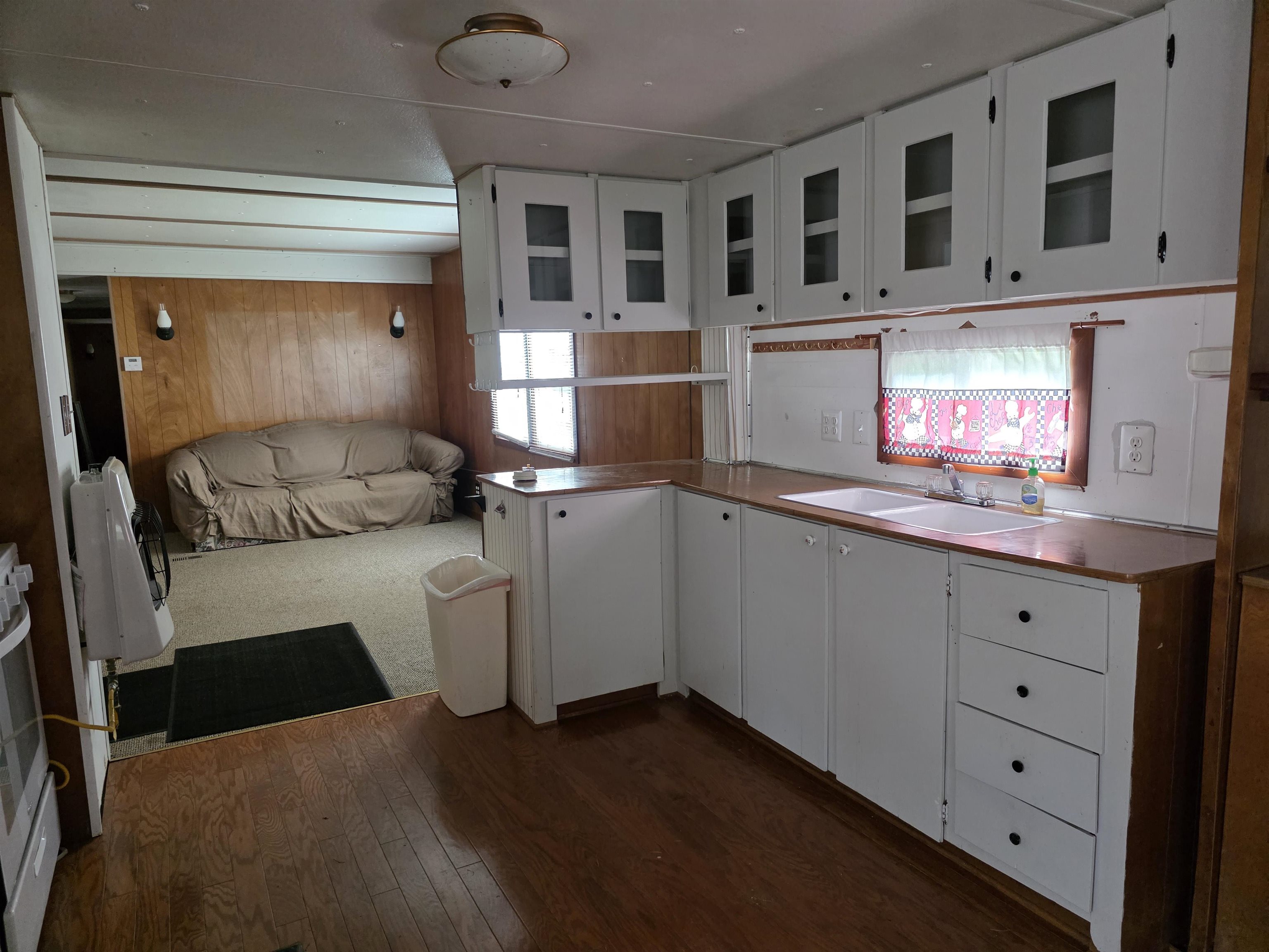 3341 Bert Street Property Photo 5