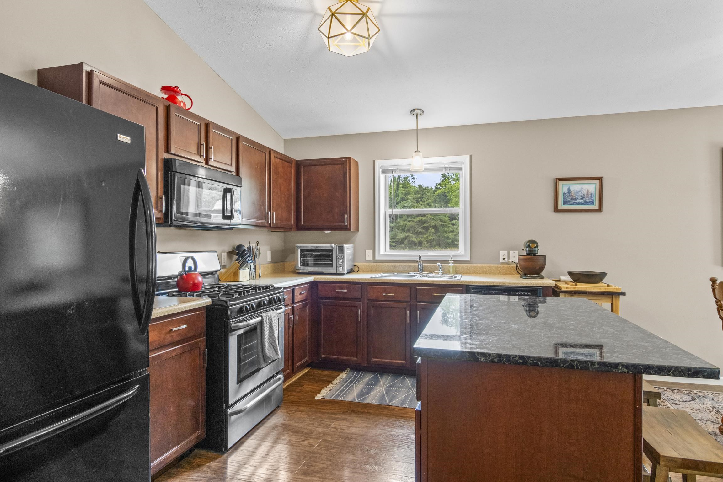 14143 Erdman Road Property Photo 8