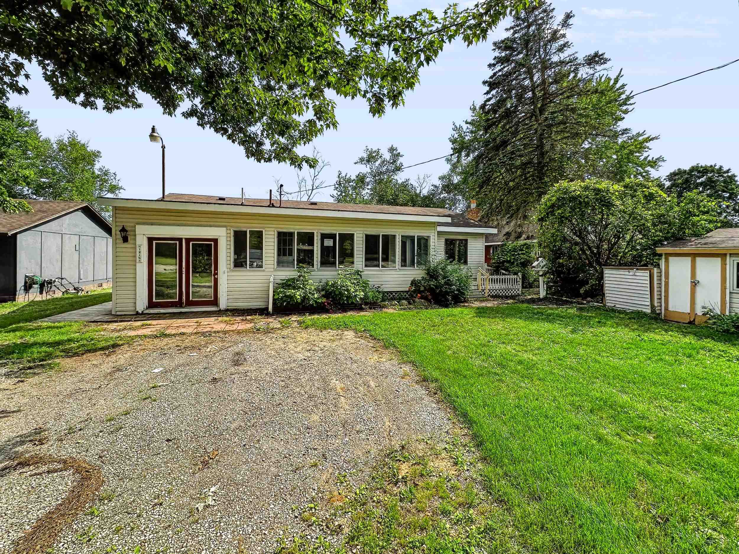1215 McKimmy Drive