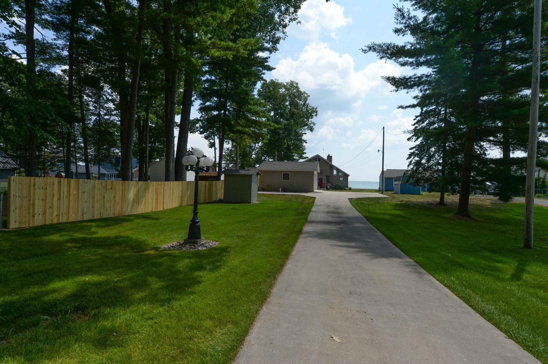 1797 Douglas Drive Property Photo 1