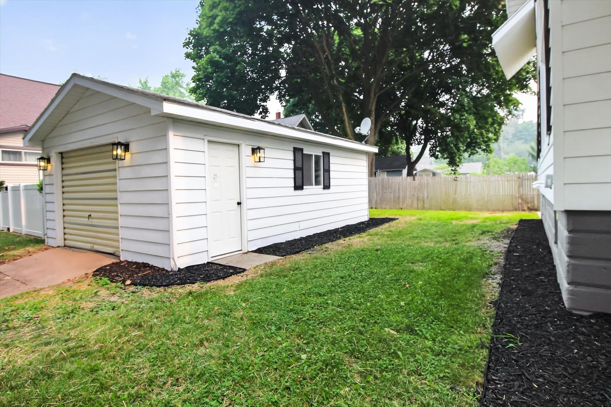 509 Liberty Street Property Photo 48