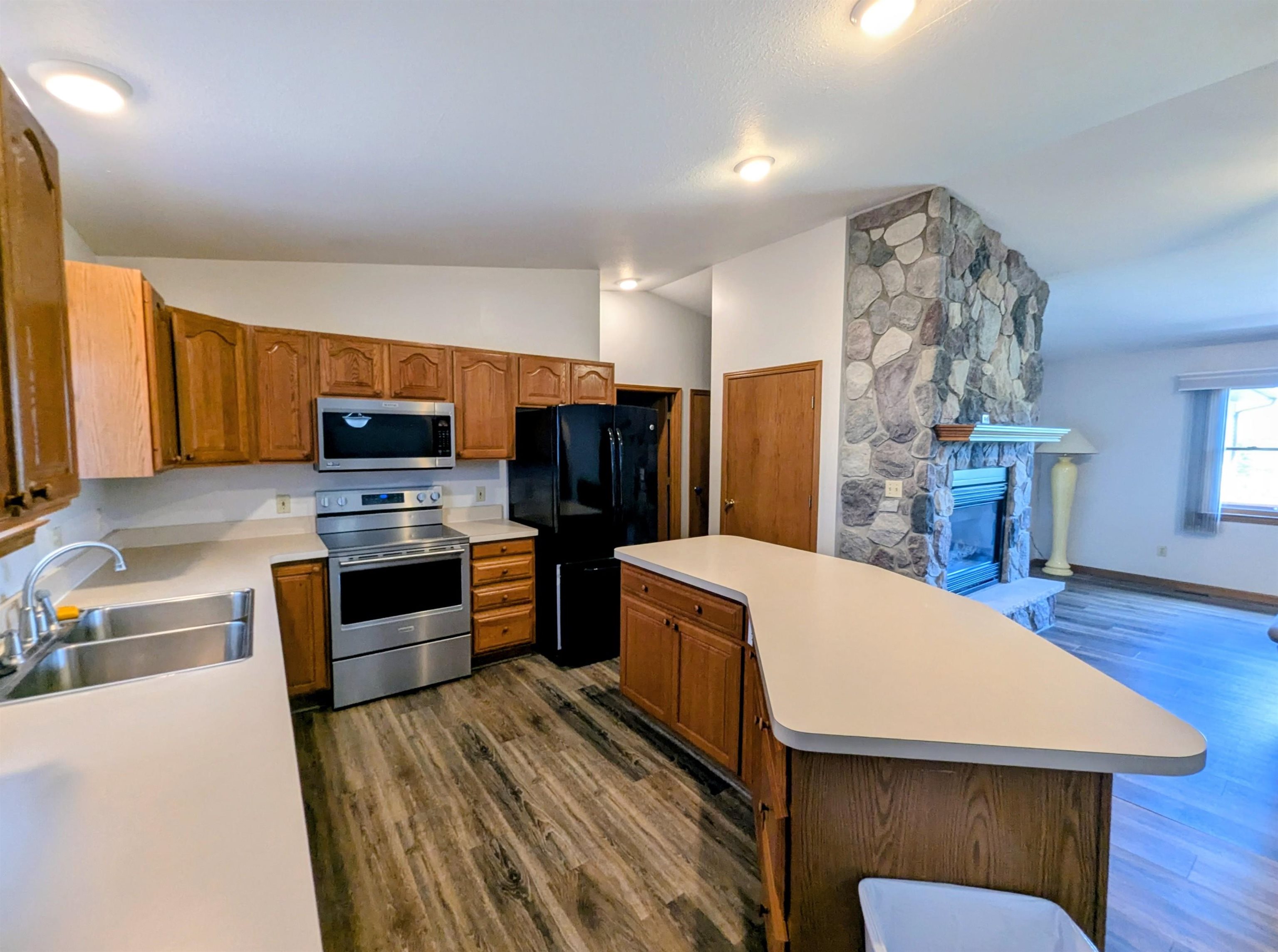 1177 Melita Road Property Photo 34