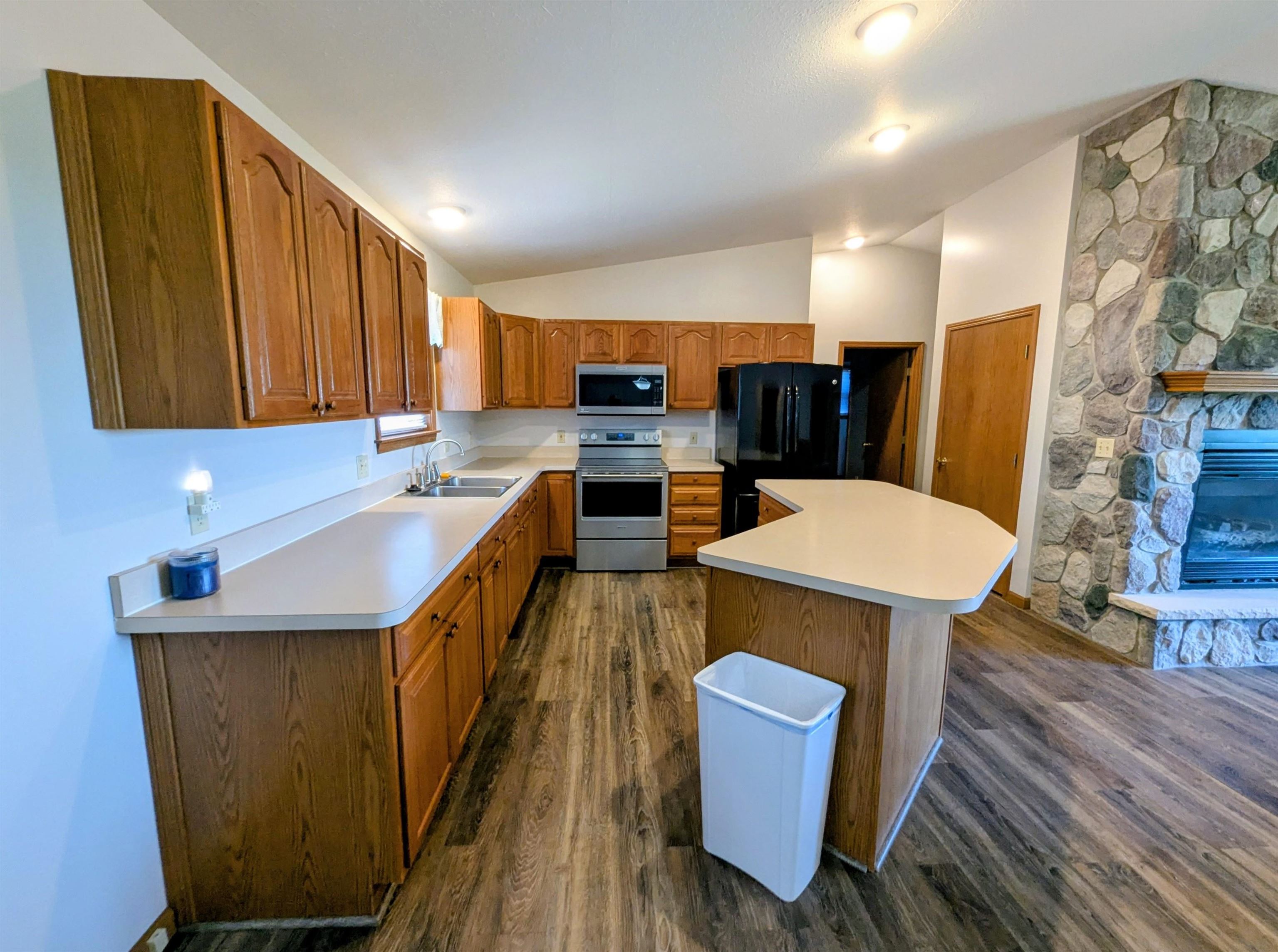 1177 Melita Road Property Photo 35