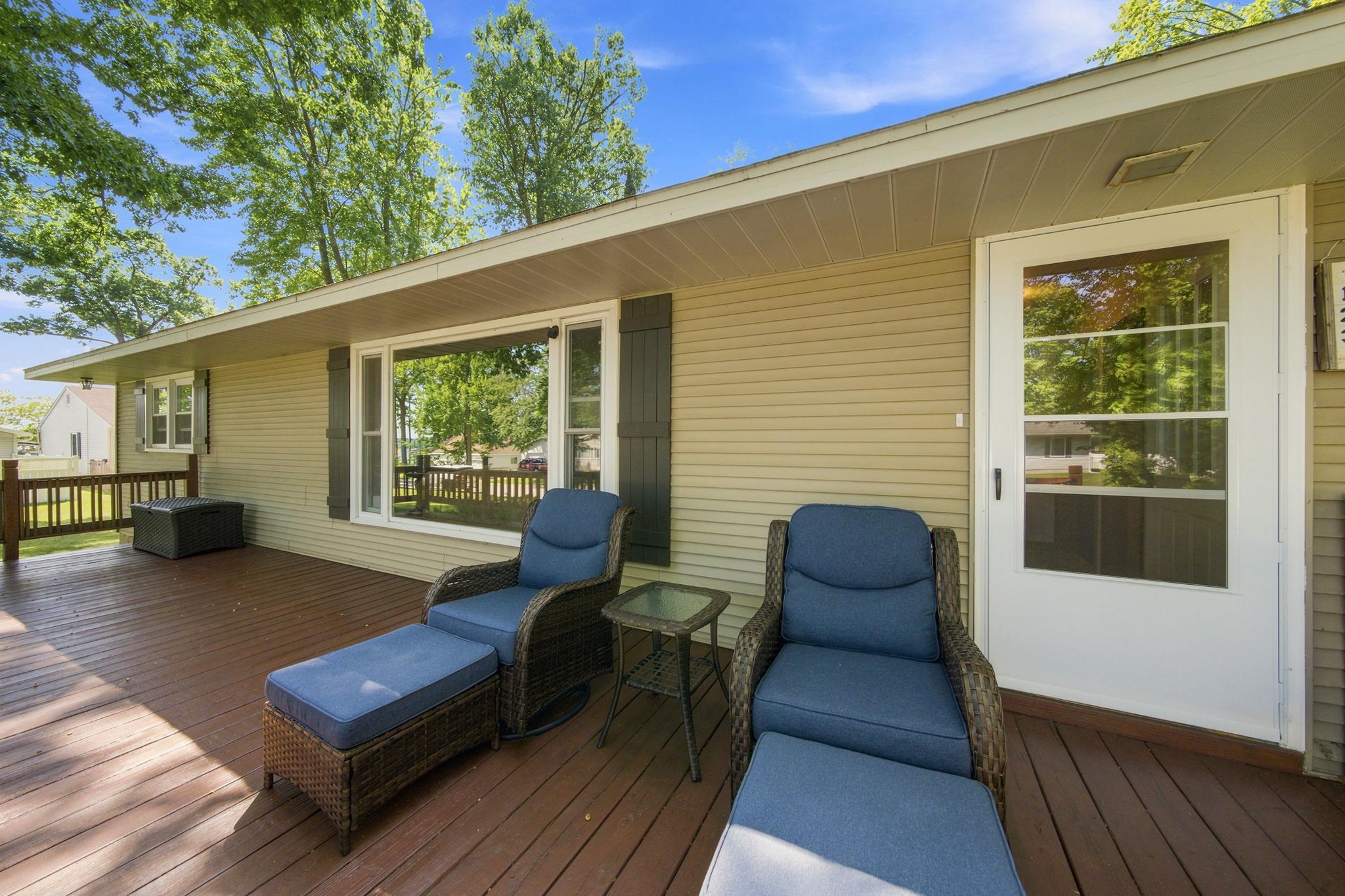 123 Alexander Street Property Photo 9