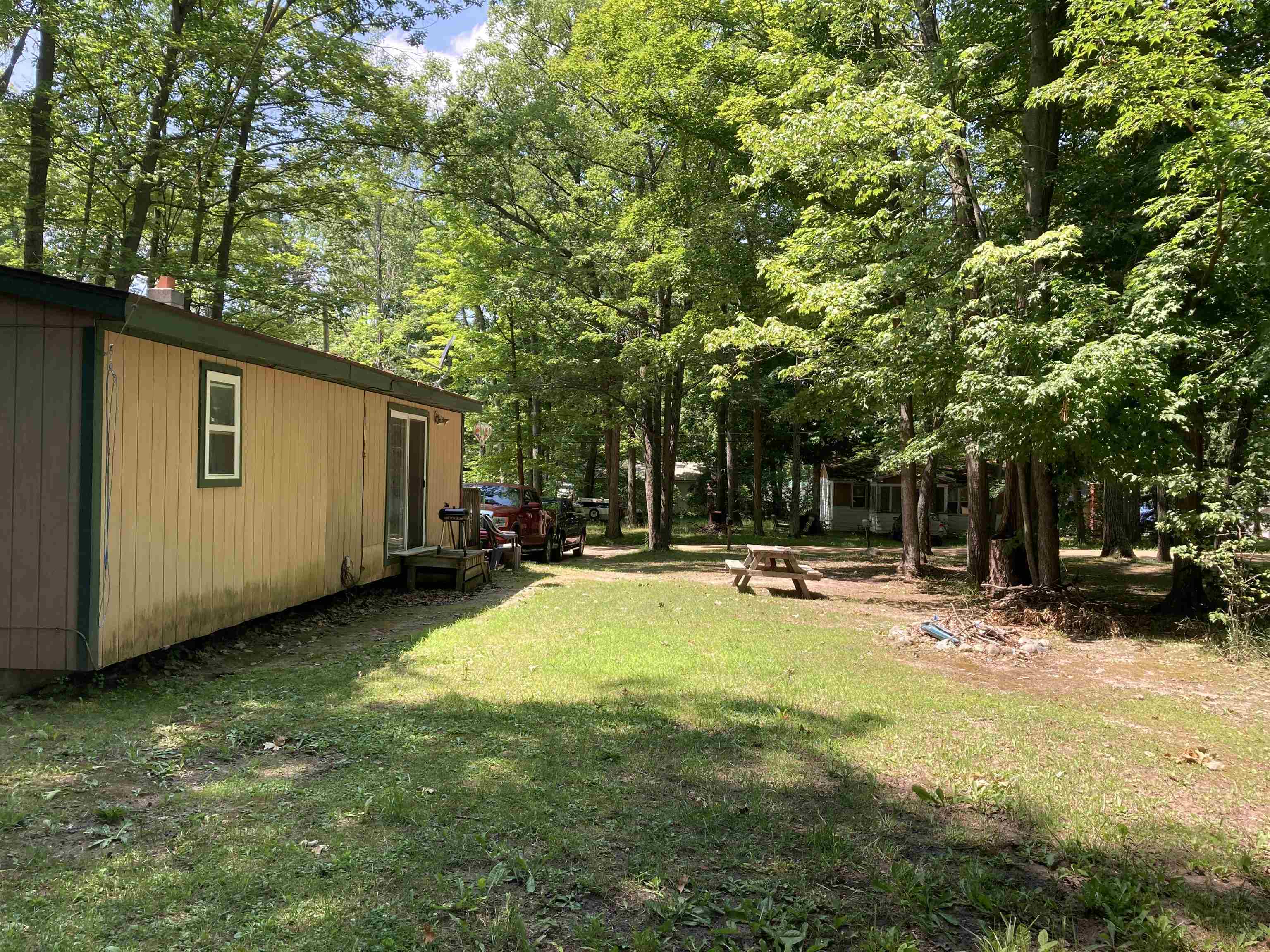 2360 Arbor Property Photo 5