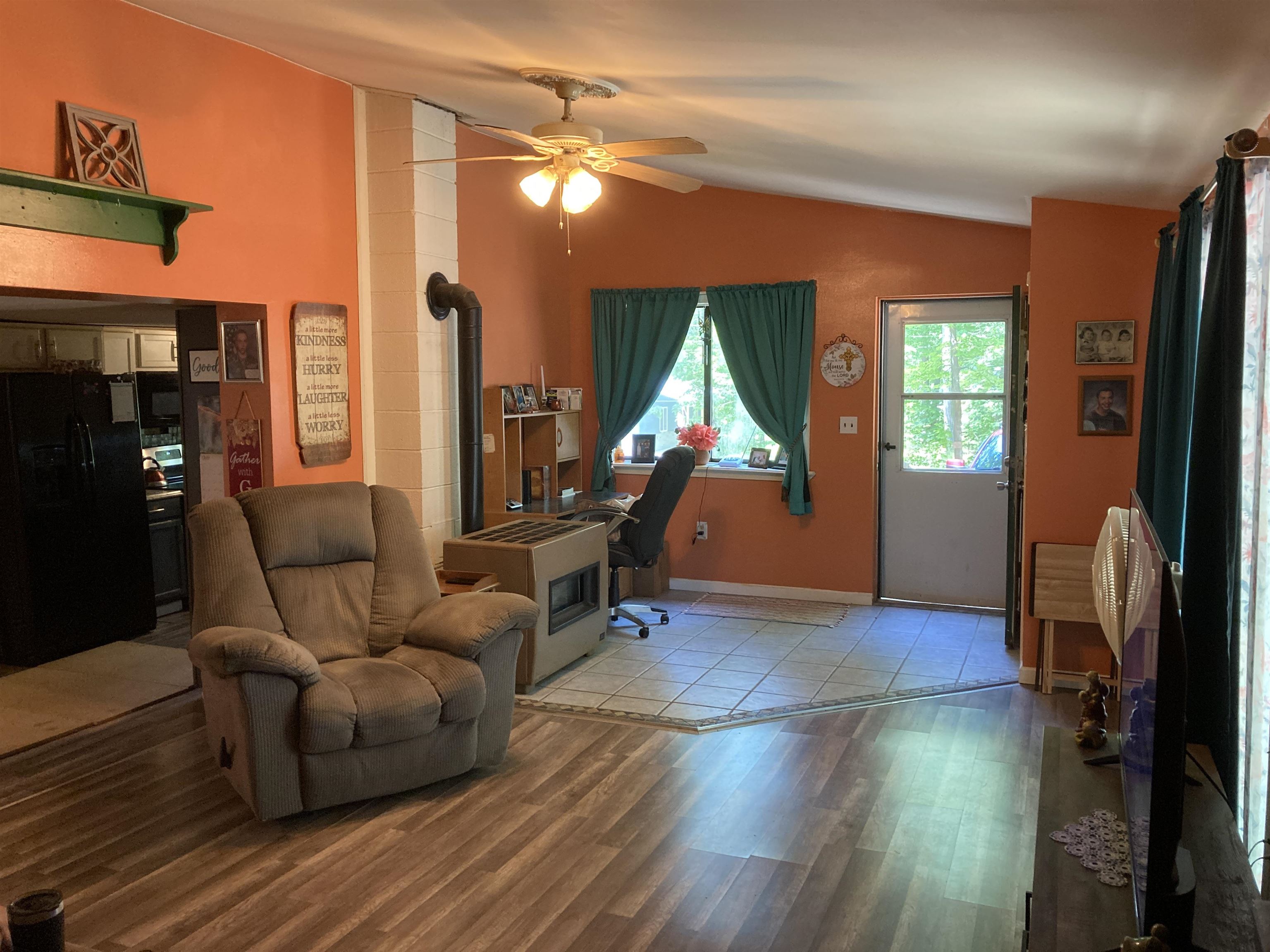 2360 Arbor Property Photo 9