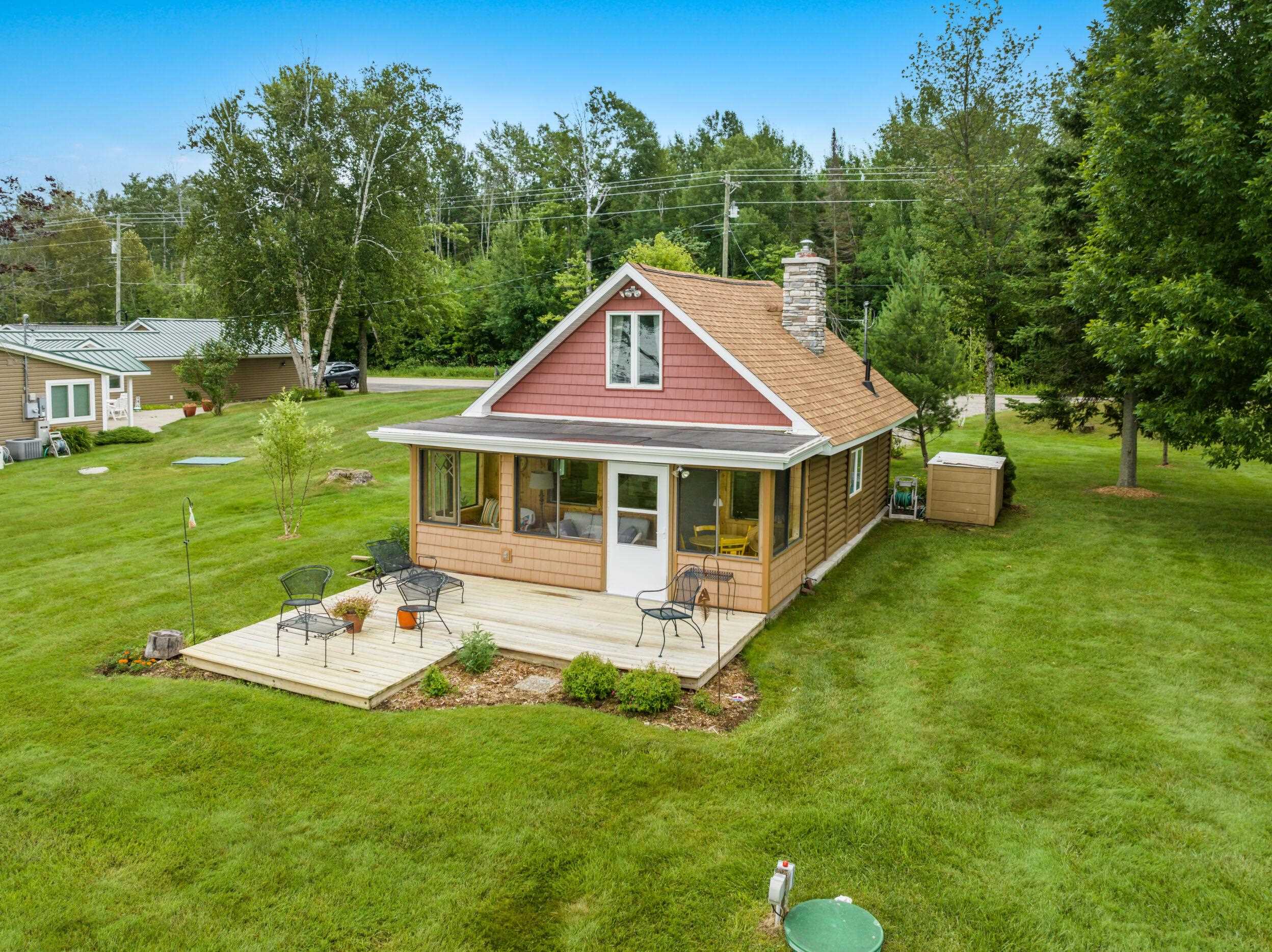 7969 Channel Road Property Photo 1