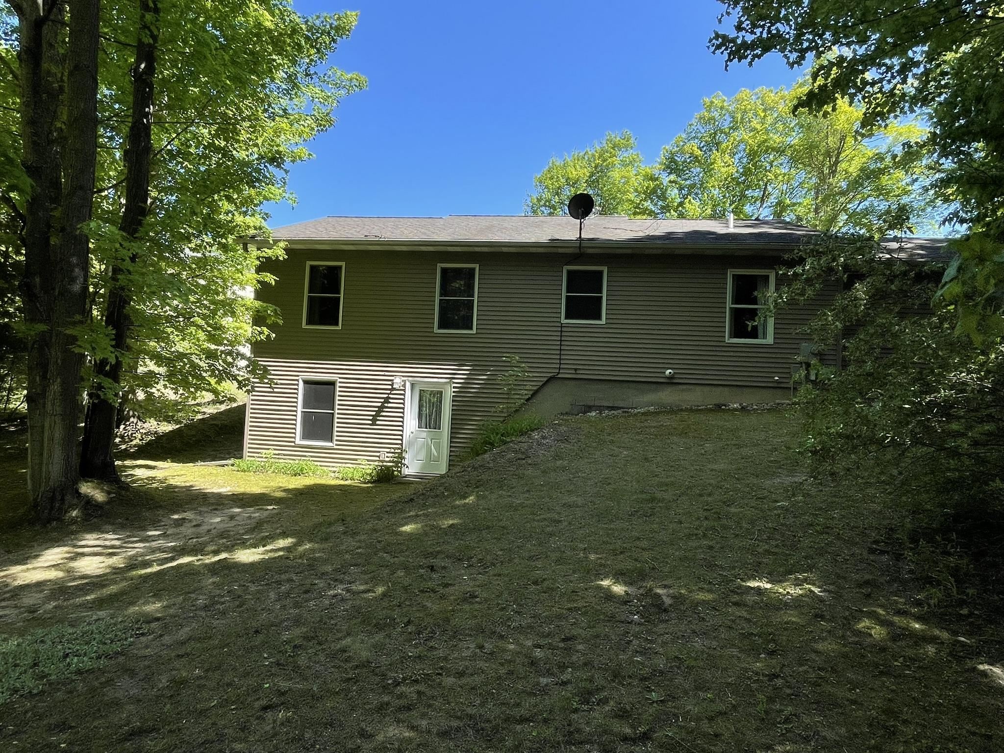 7430 River Street Property Photo 20