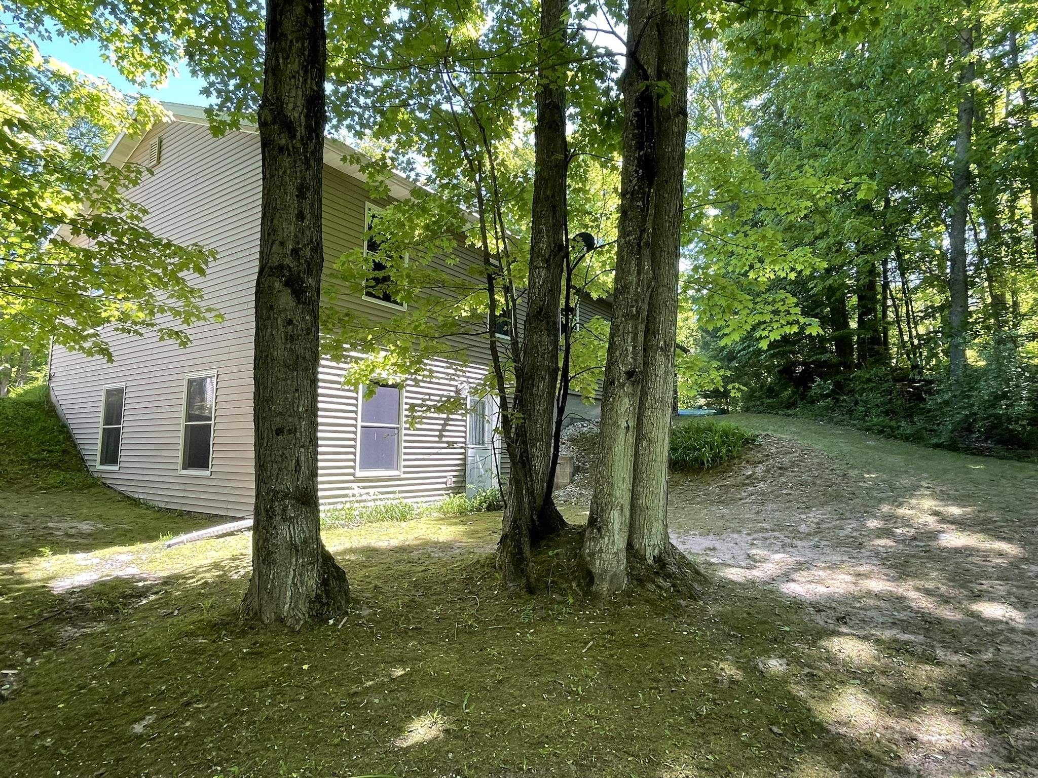 7430 River Street Property Photo 39