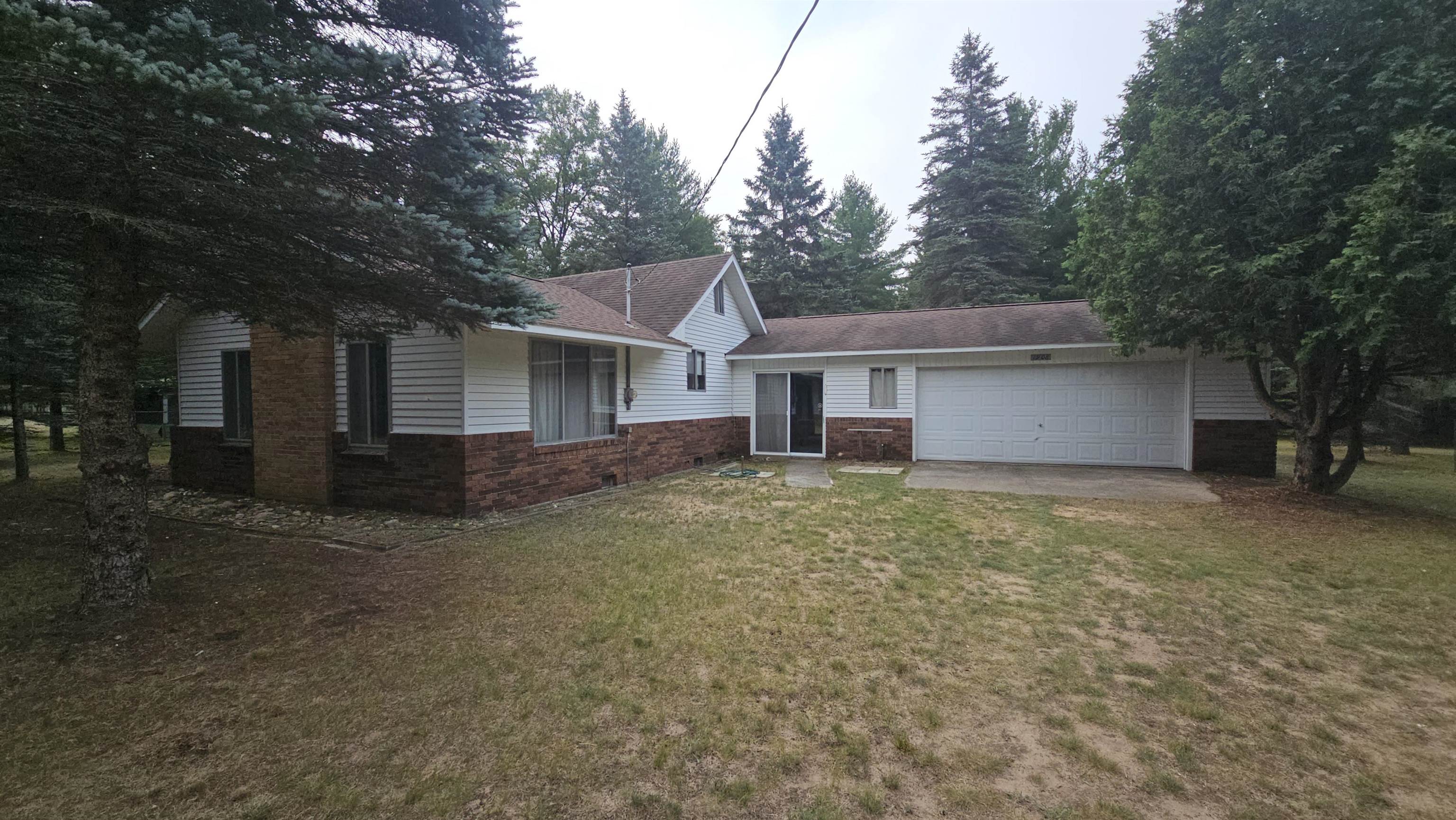 1908 Sanderson Property Photo 3