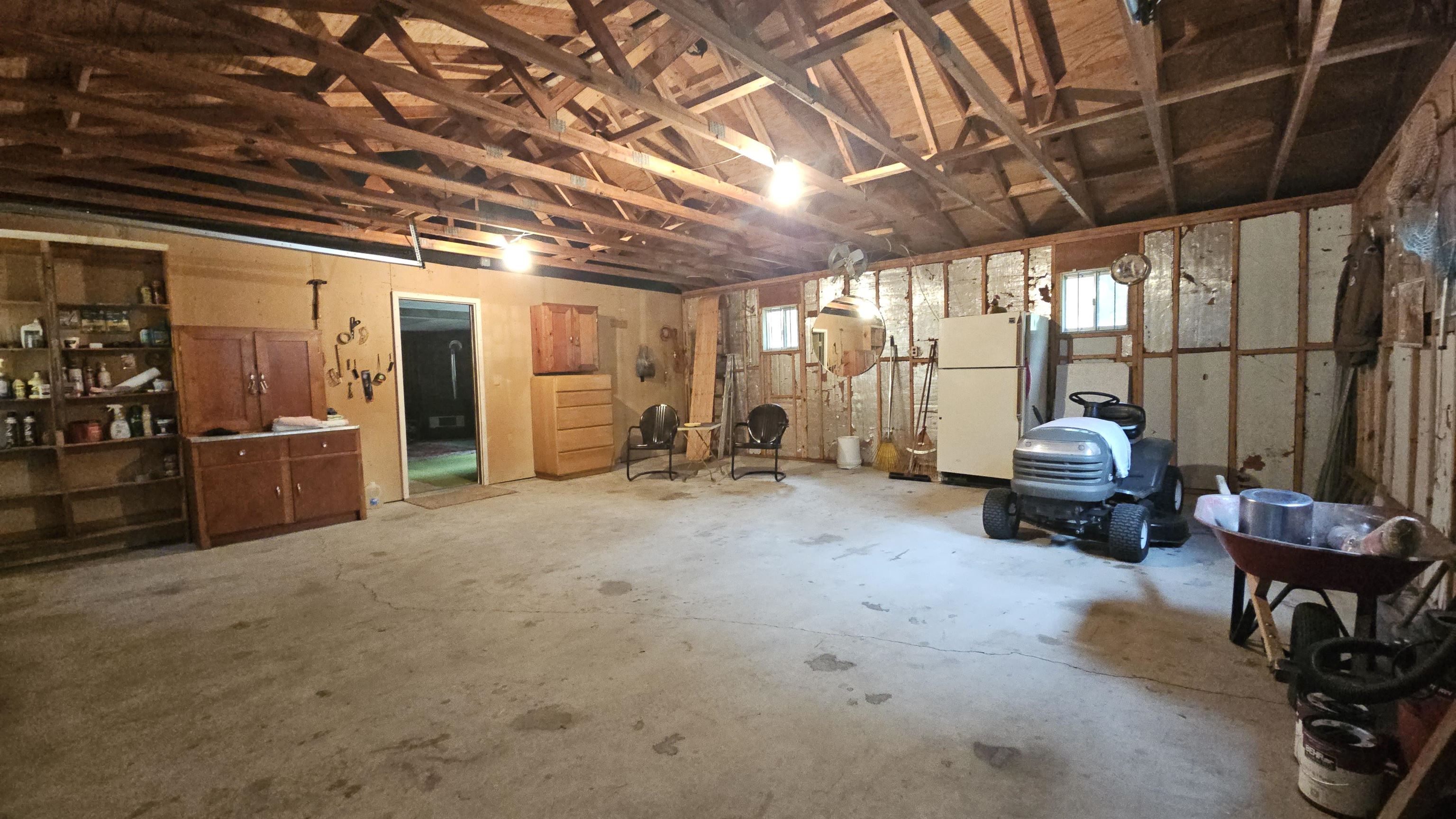 1908 Sanderson Property Photo 28