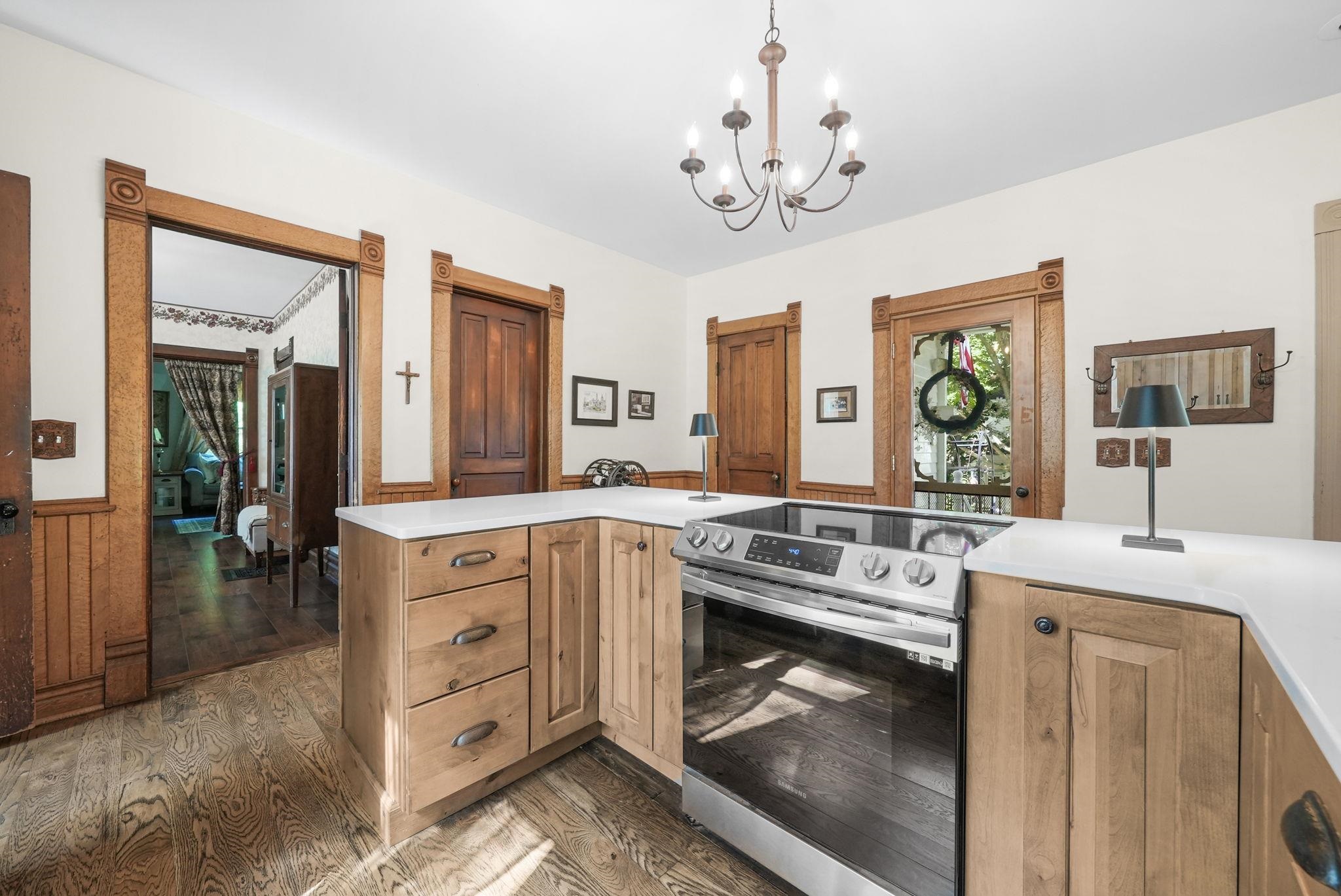 1056 Smith Road Property Photo 8